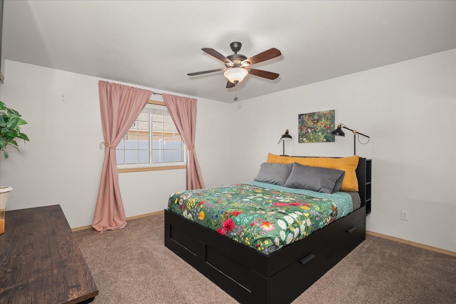 9426 W Claire Ave - Photo 15