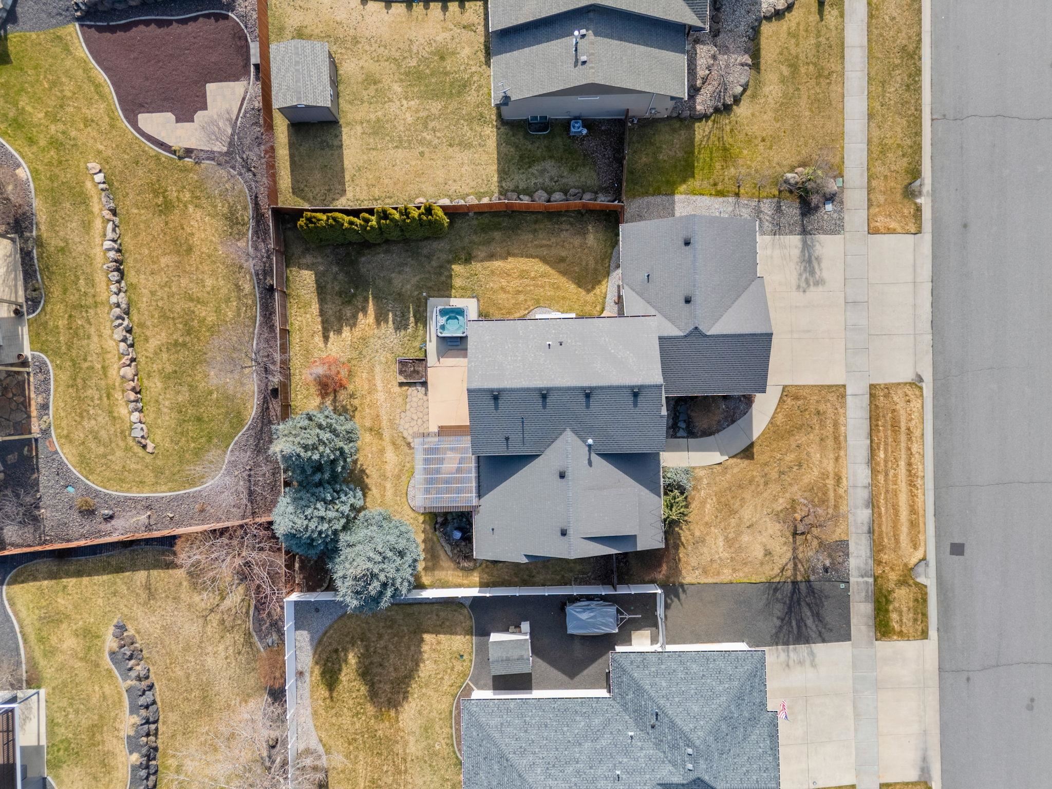 9110 N JAMES Ct - Photo 46