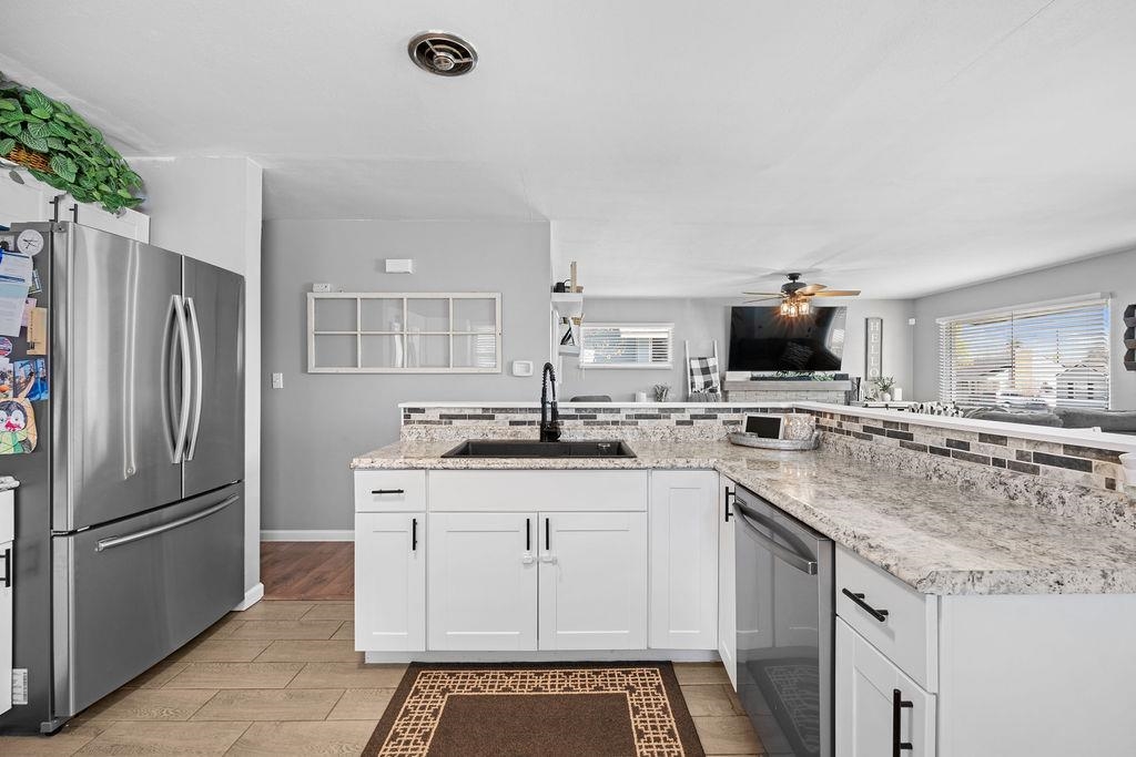 4917 N Altamont St - Photo 9