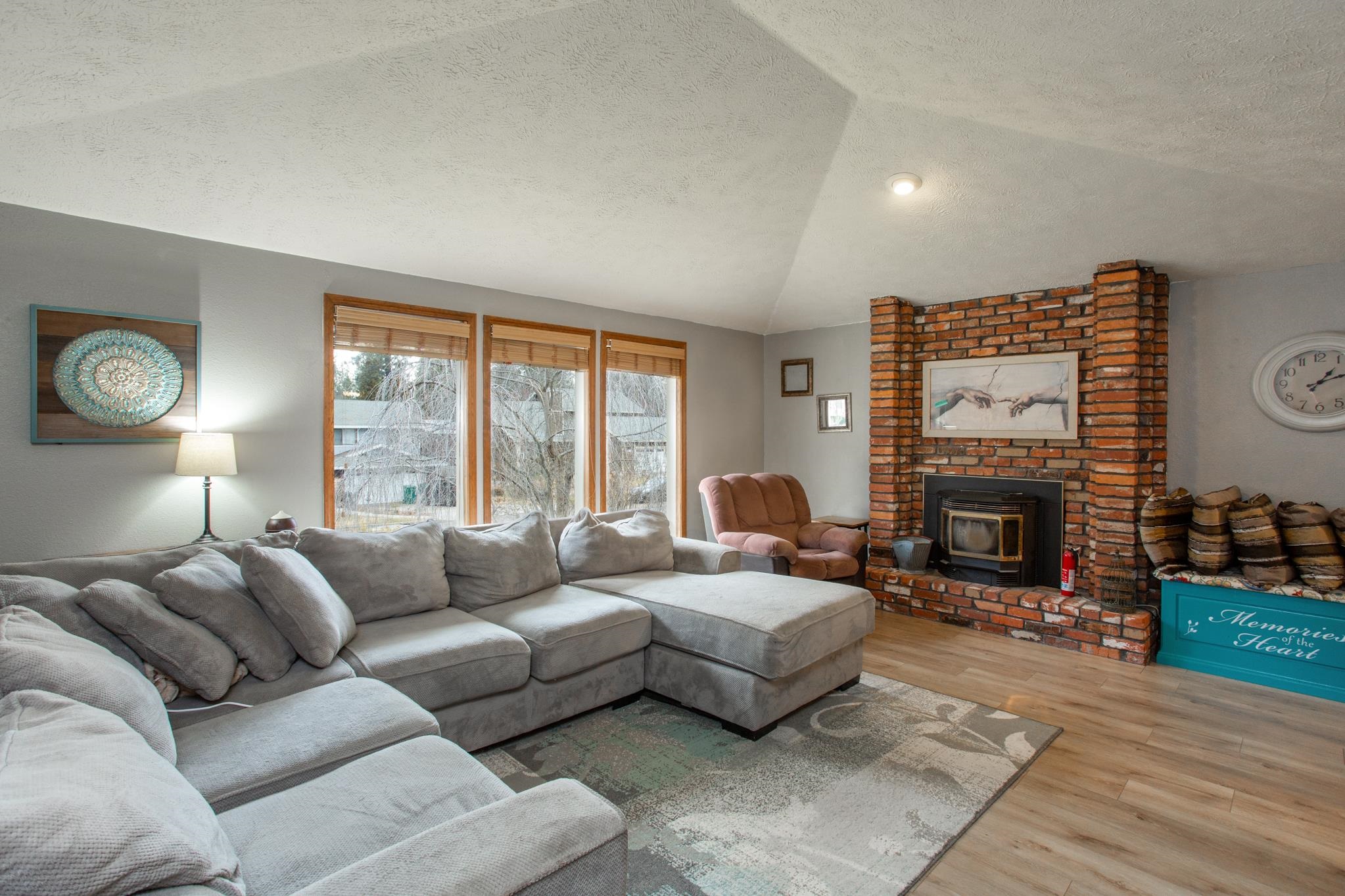 10620 N College Place Dr - Photo 3