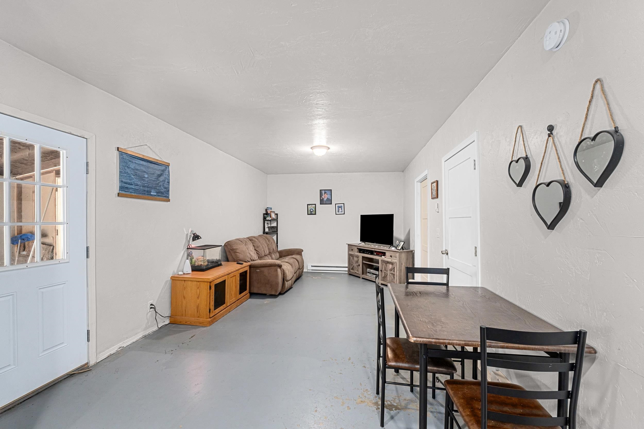 108 S Stevens St - Photo 5