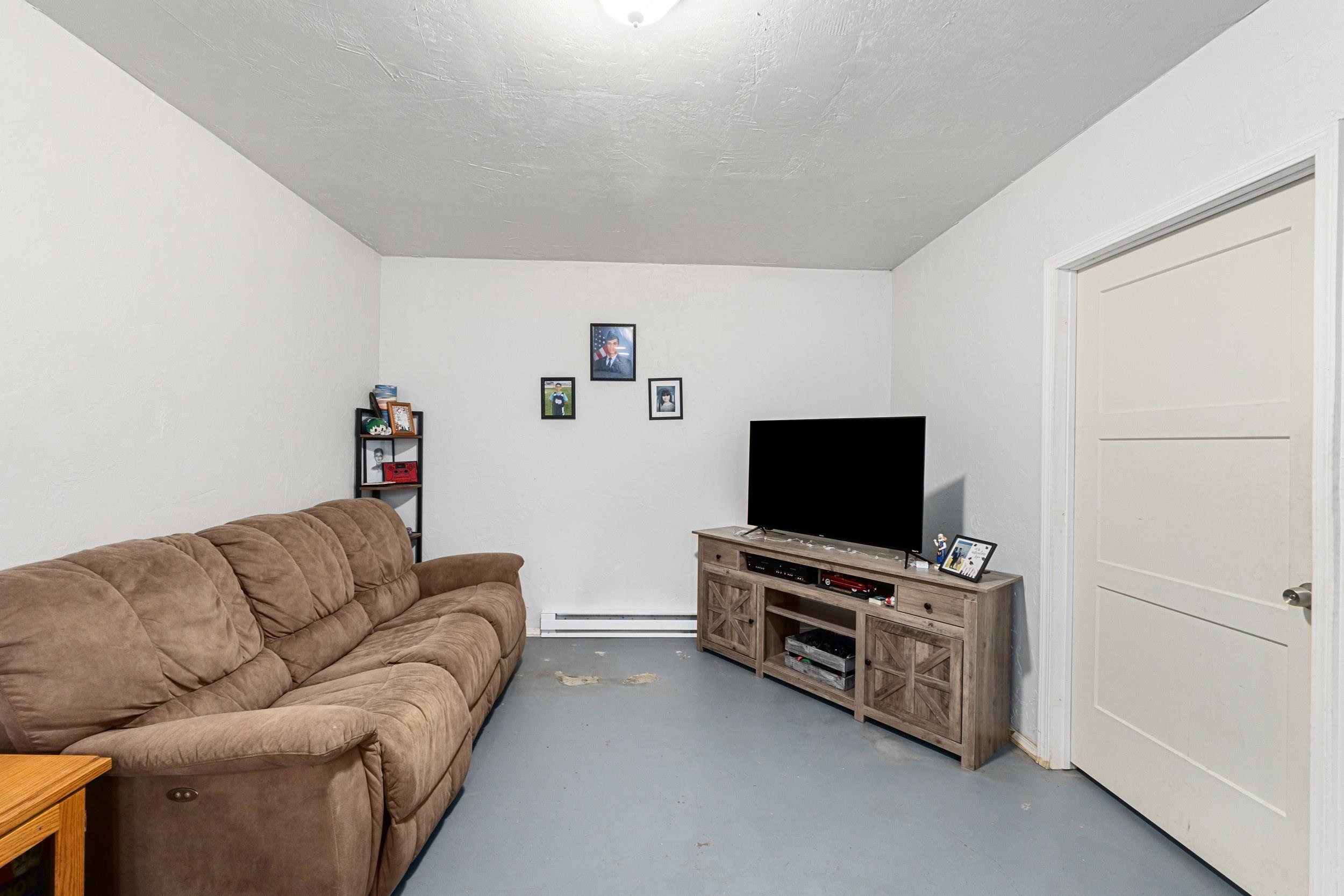108 S Stevens St - Photo 8