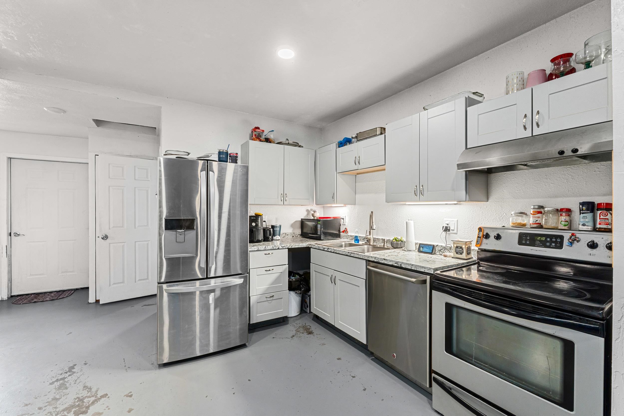 108 S Stevens St - Photo 10