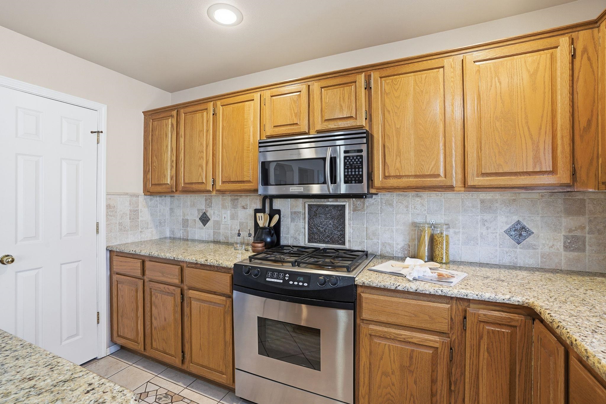 24109 E Broadway Ct - Photo 12