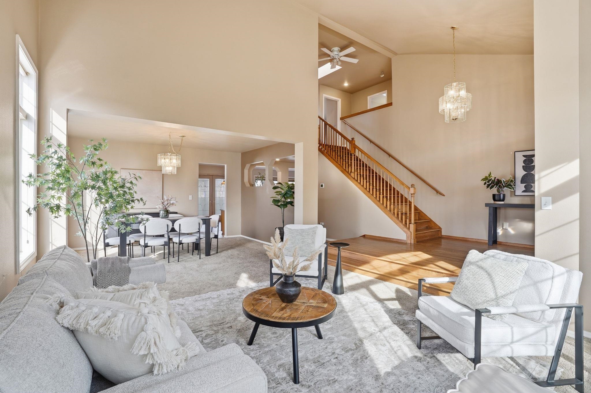 24109 E Broadway Ct - Photo 3