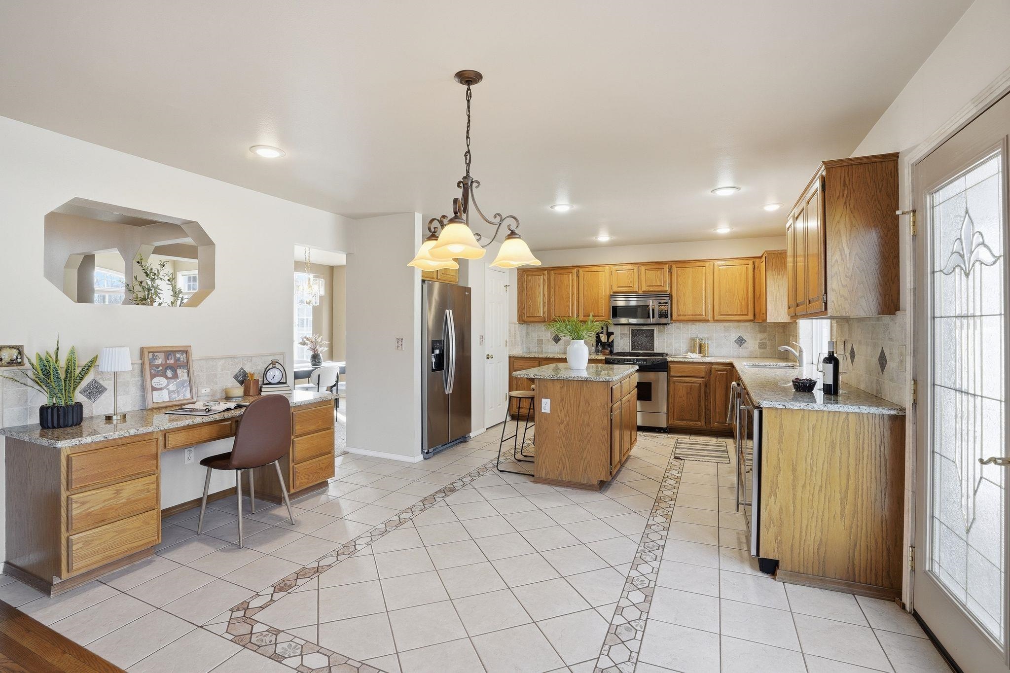 24109 E Broadway Ct - Photo 8