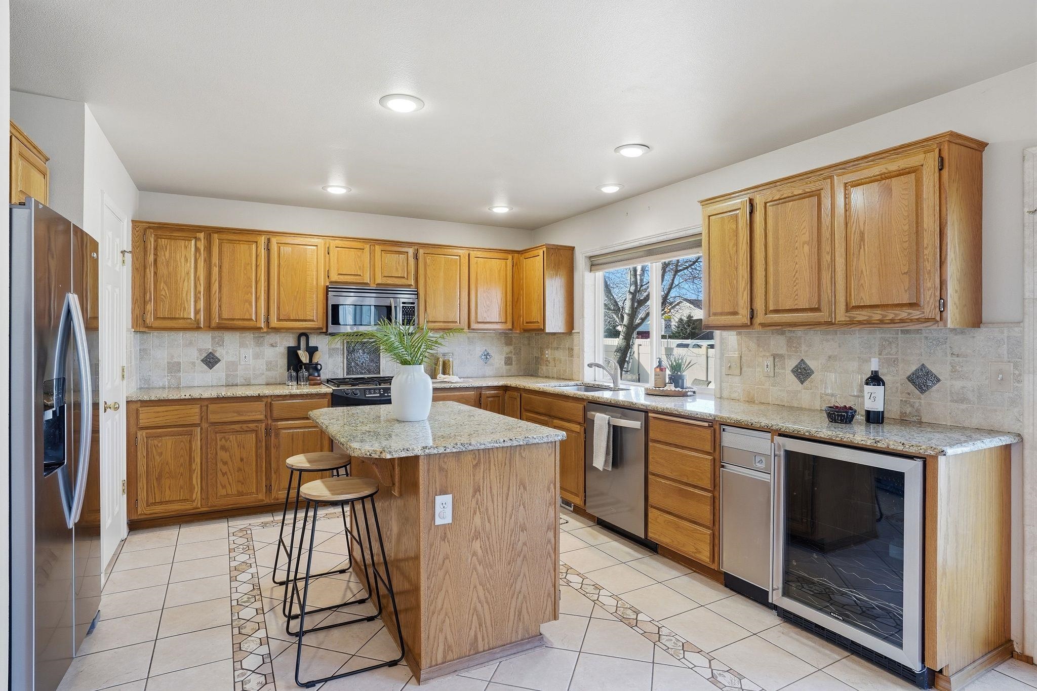 24109 E Broadway Ct - Photo 10