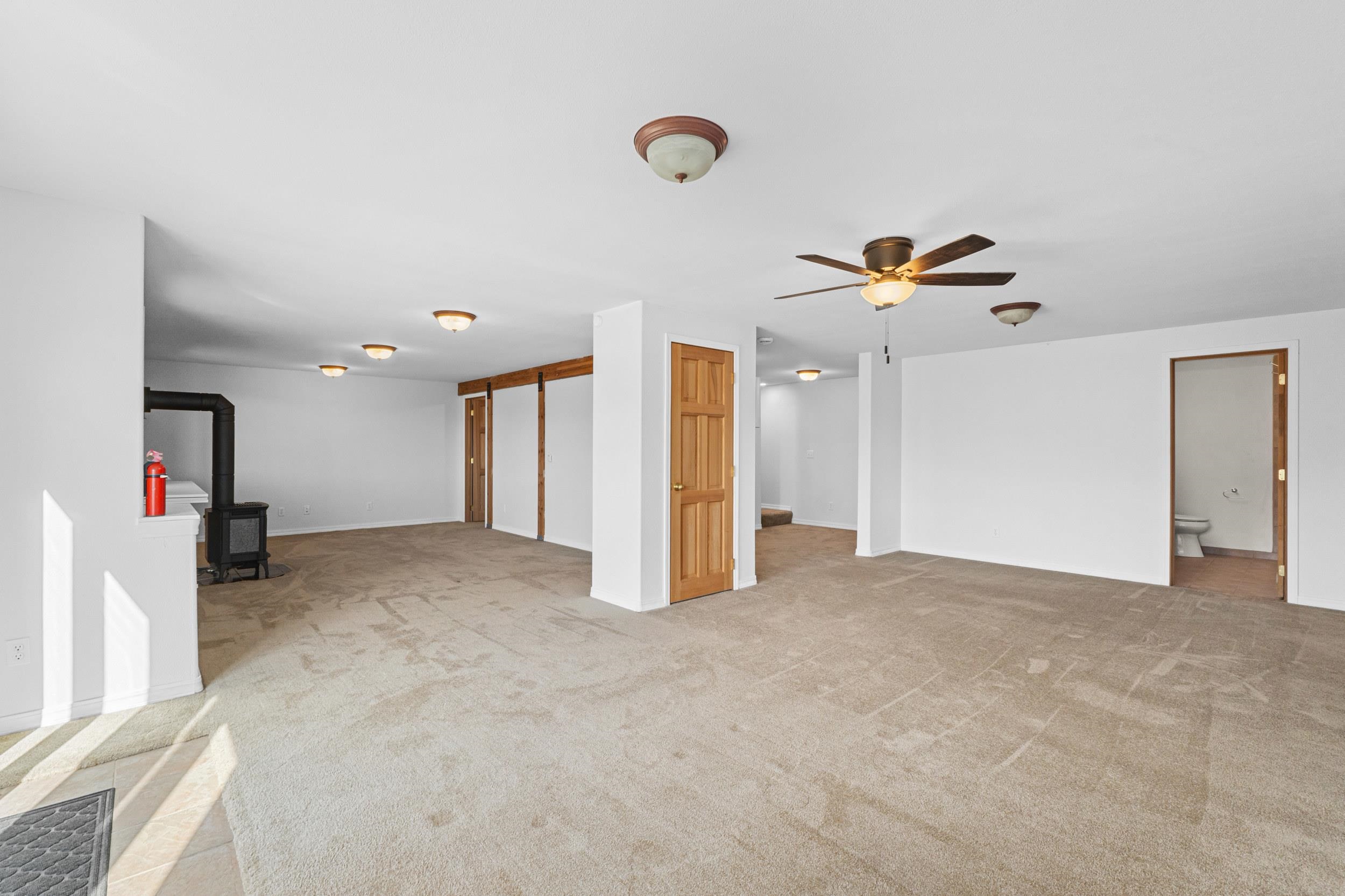 1237 Goldedge Mine Rd - Photo 19