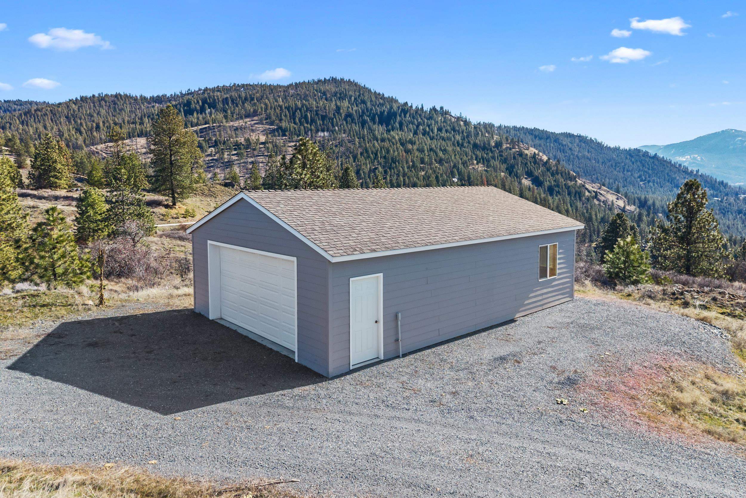 1237 Goldedge Mine Rd - Photo 23