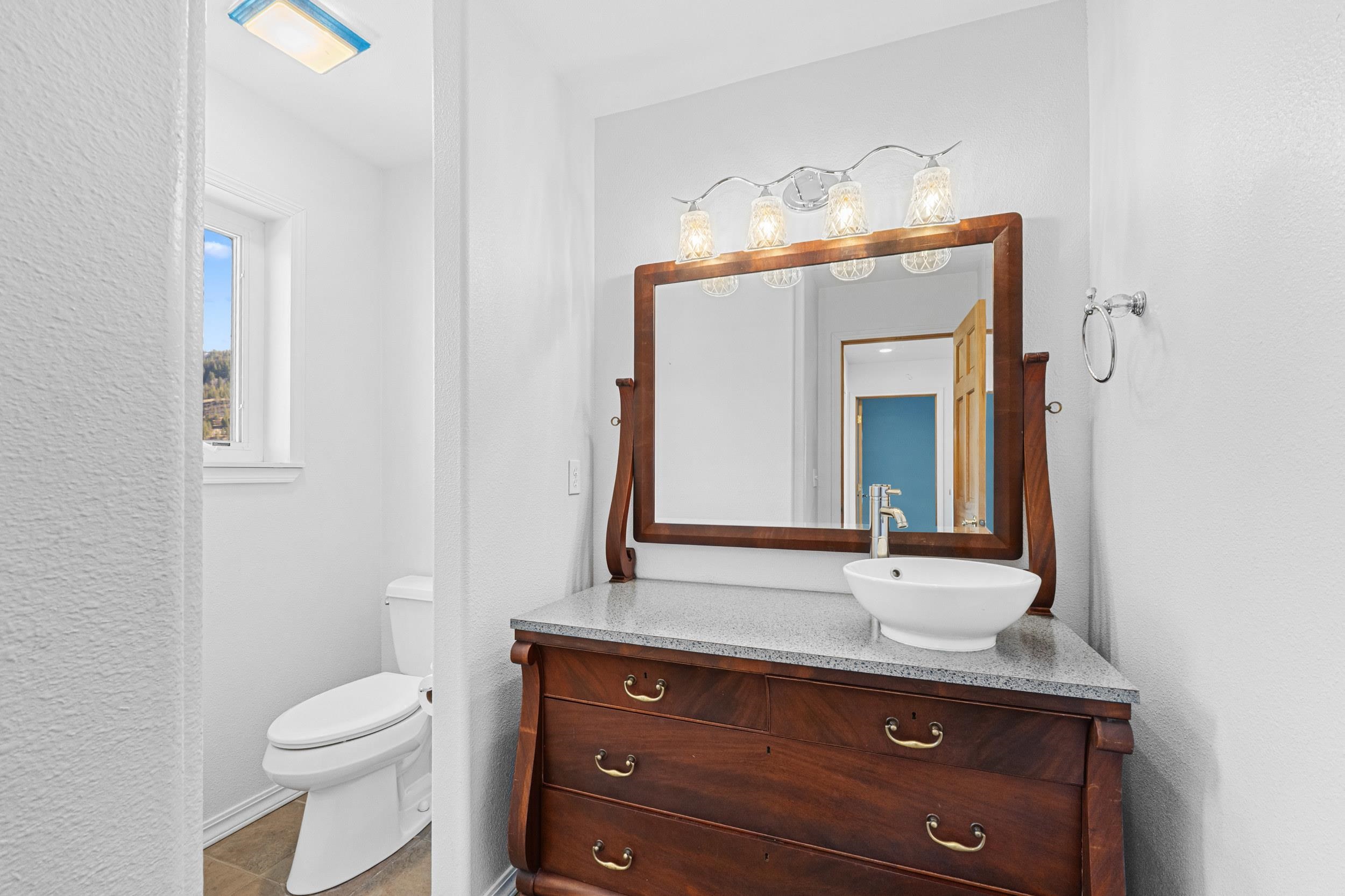 1237 Goldedge Mine Rd - Photo 10