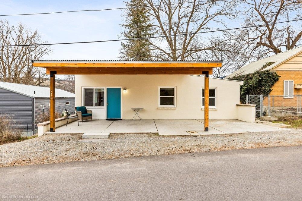 719 S Wright Blvd - Photo 2