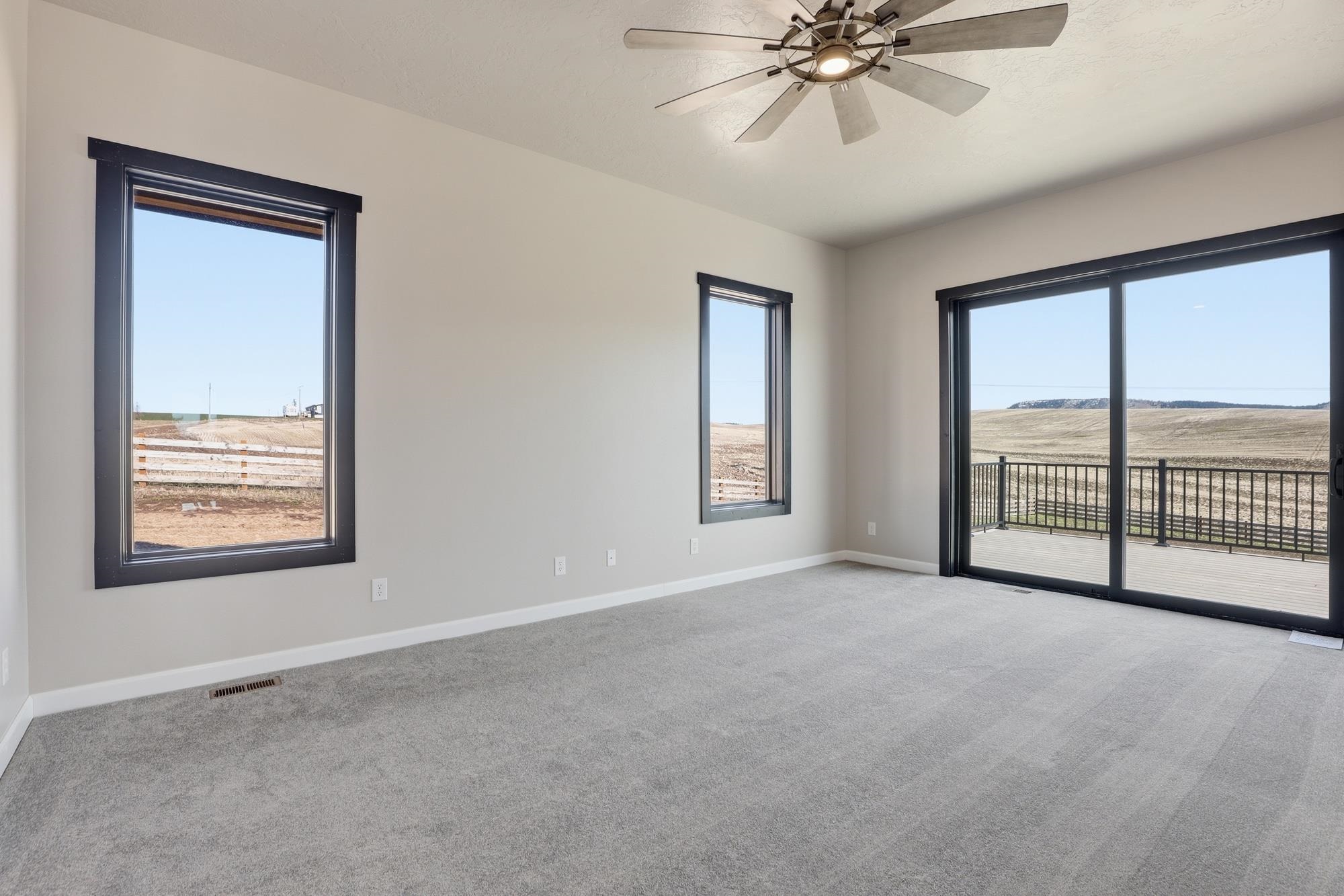 402 N Vine St - Photo 19
