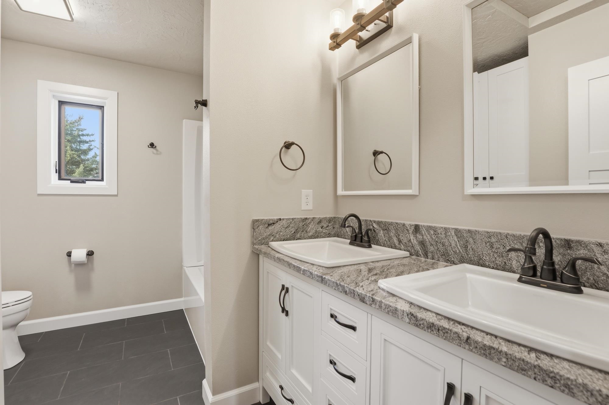 402 N Vine St - Photo 26