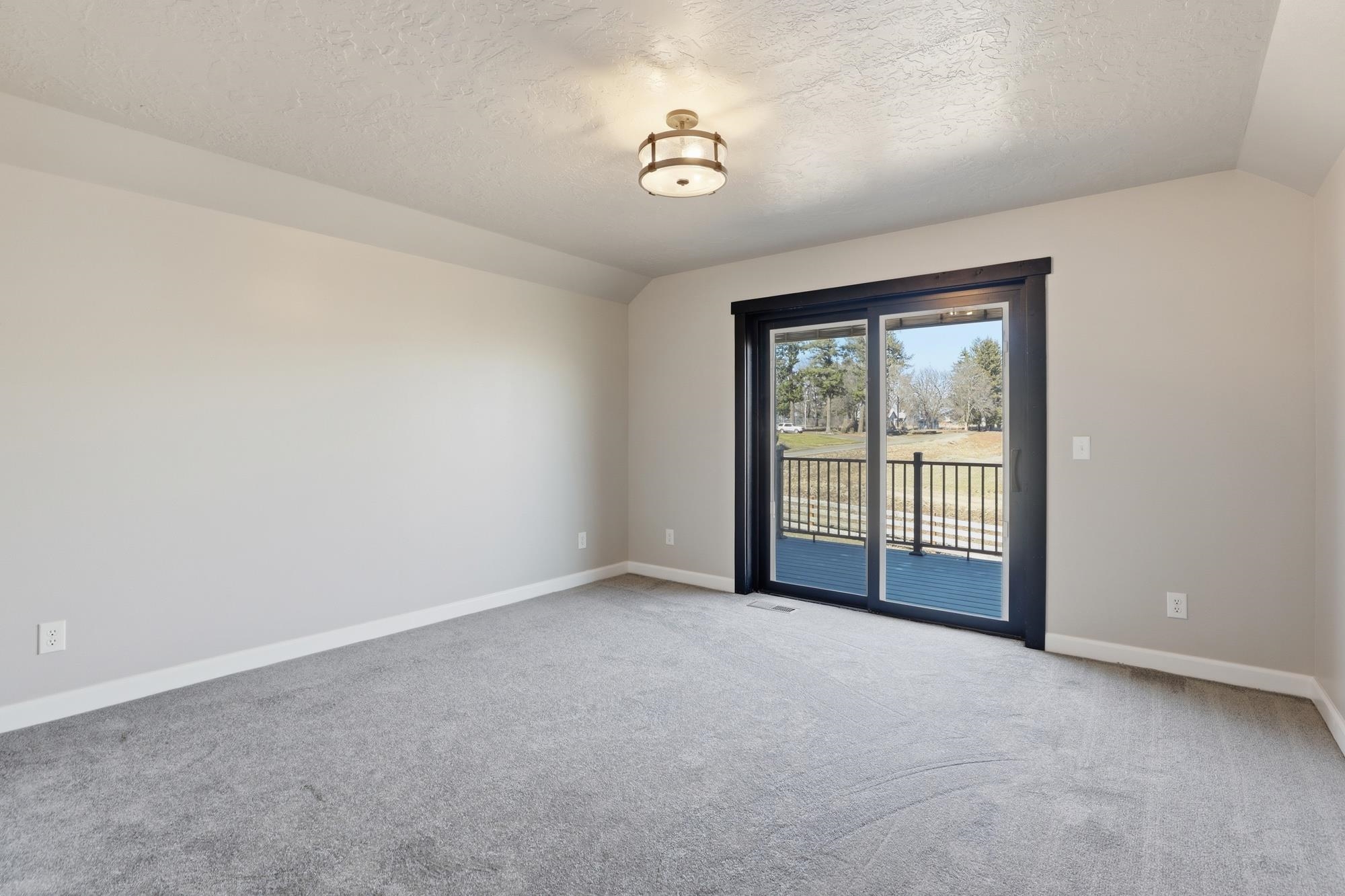 402 N Vine St - Photo 28