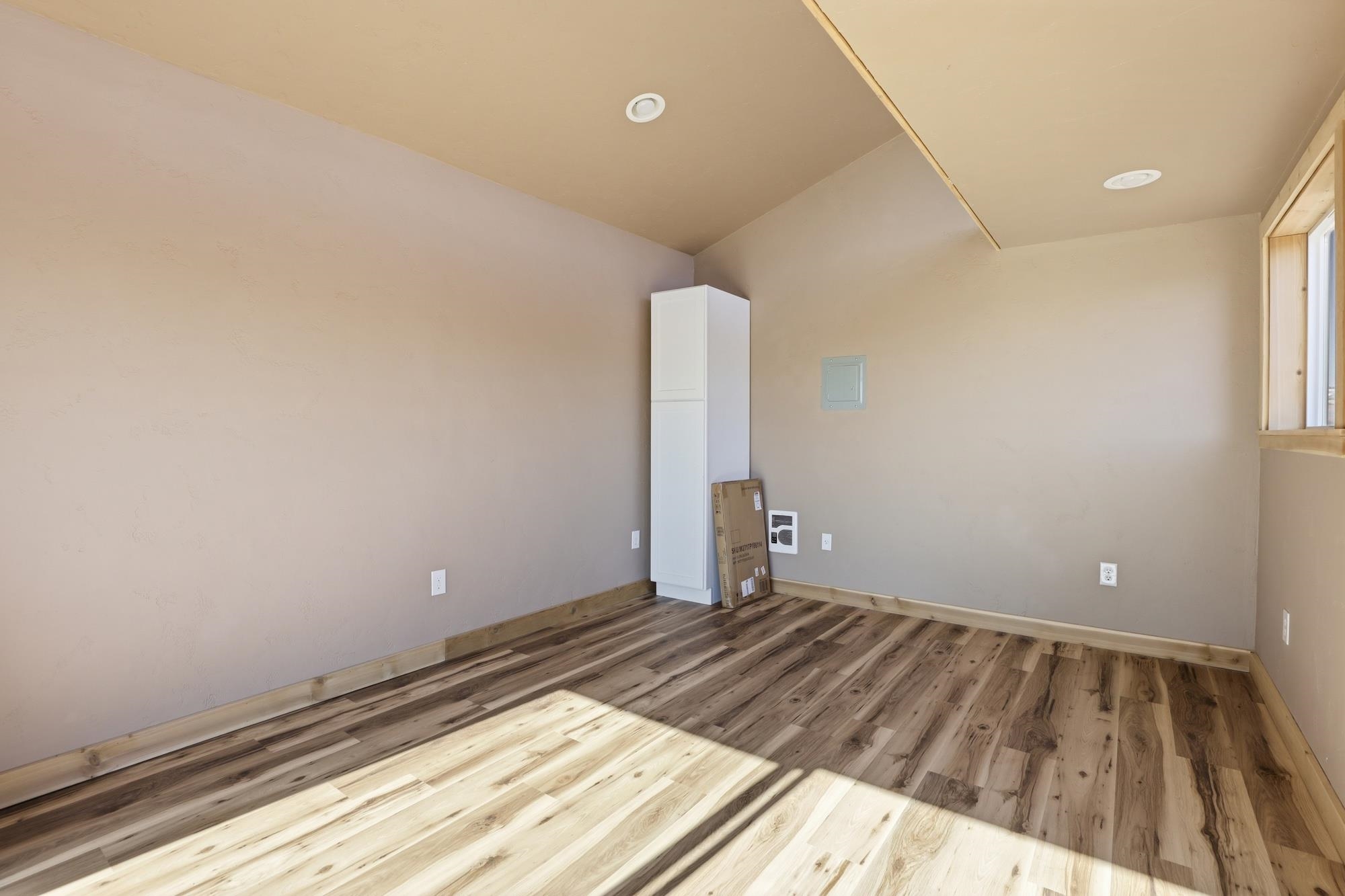 402 N Vine St - Photo 42