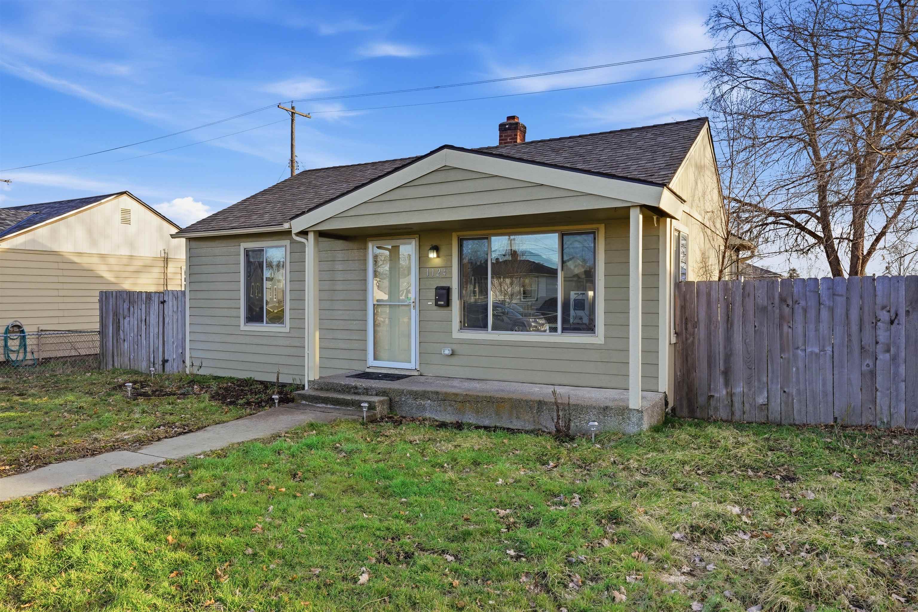 1124 E Garland Ave - Photo 1