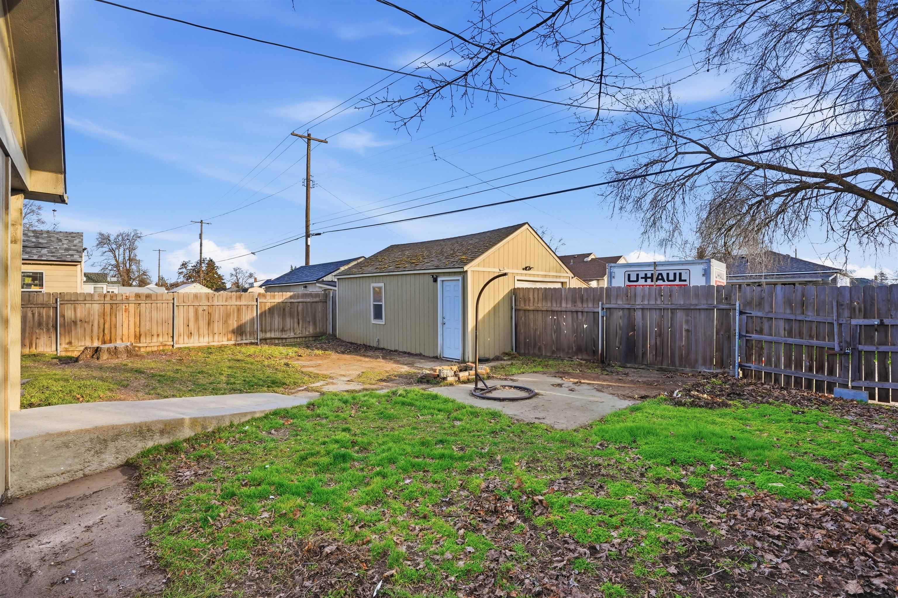 1124 E Garland Ave - Photo 18