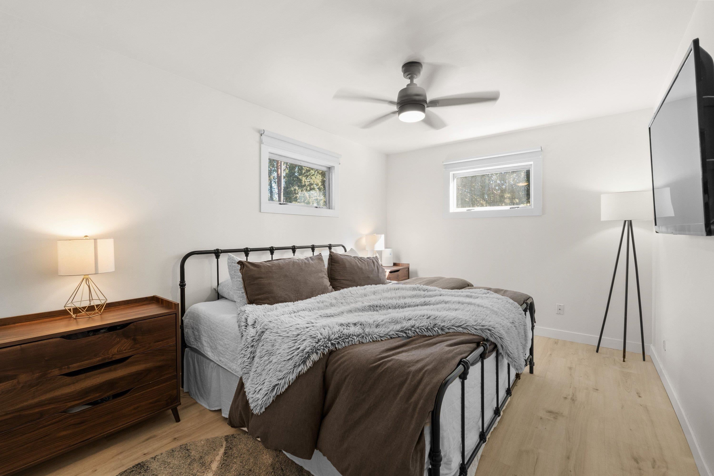11224 E 18th Ave - Photo 20