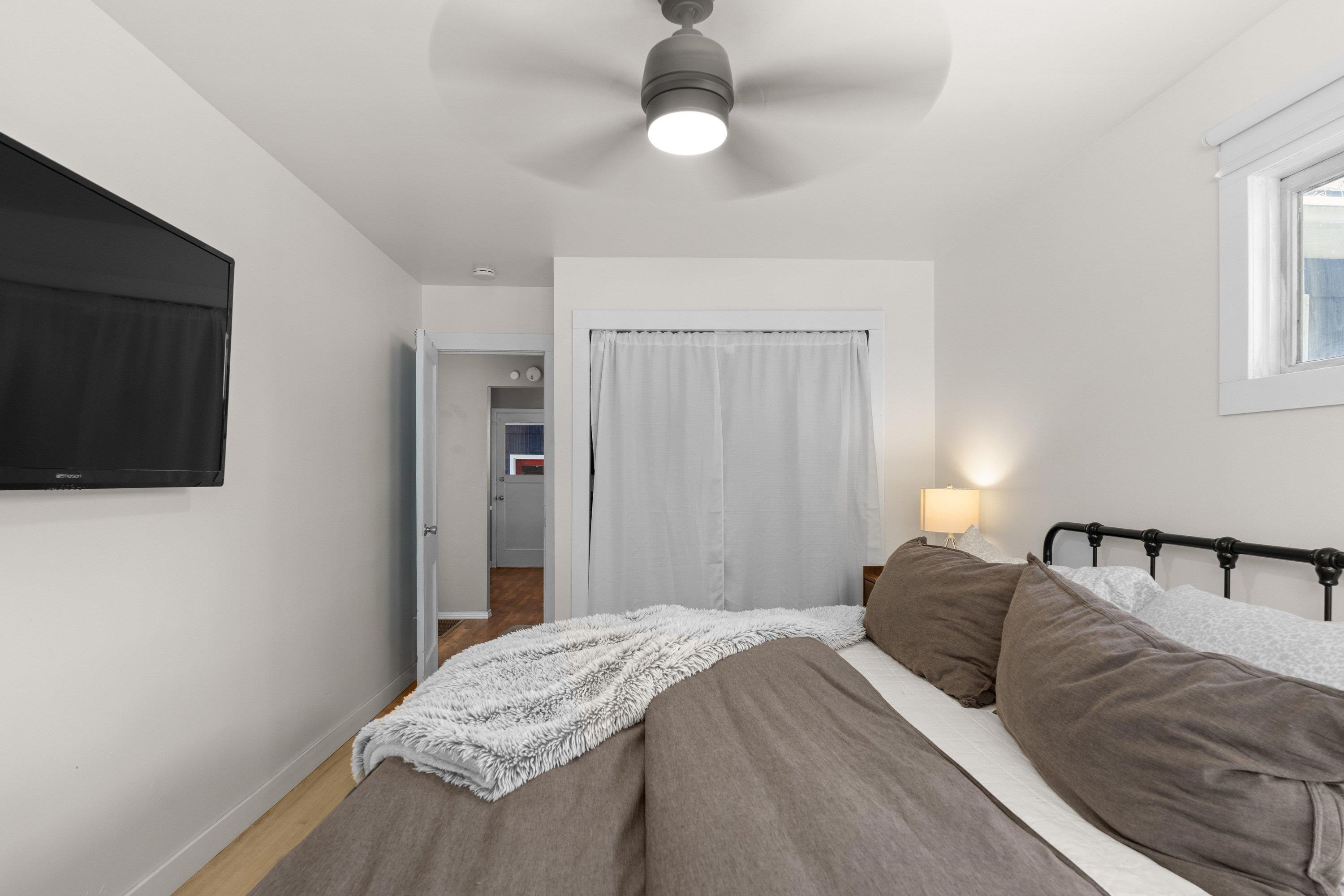 11224 E 18th Ave - Photo 21