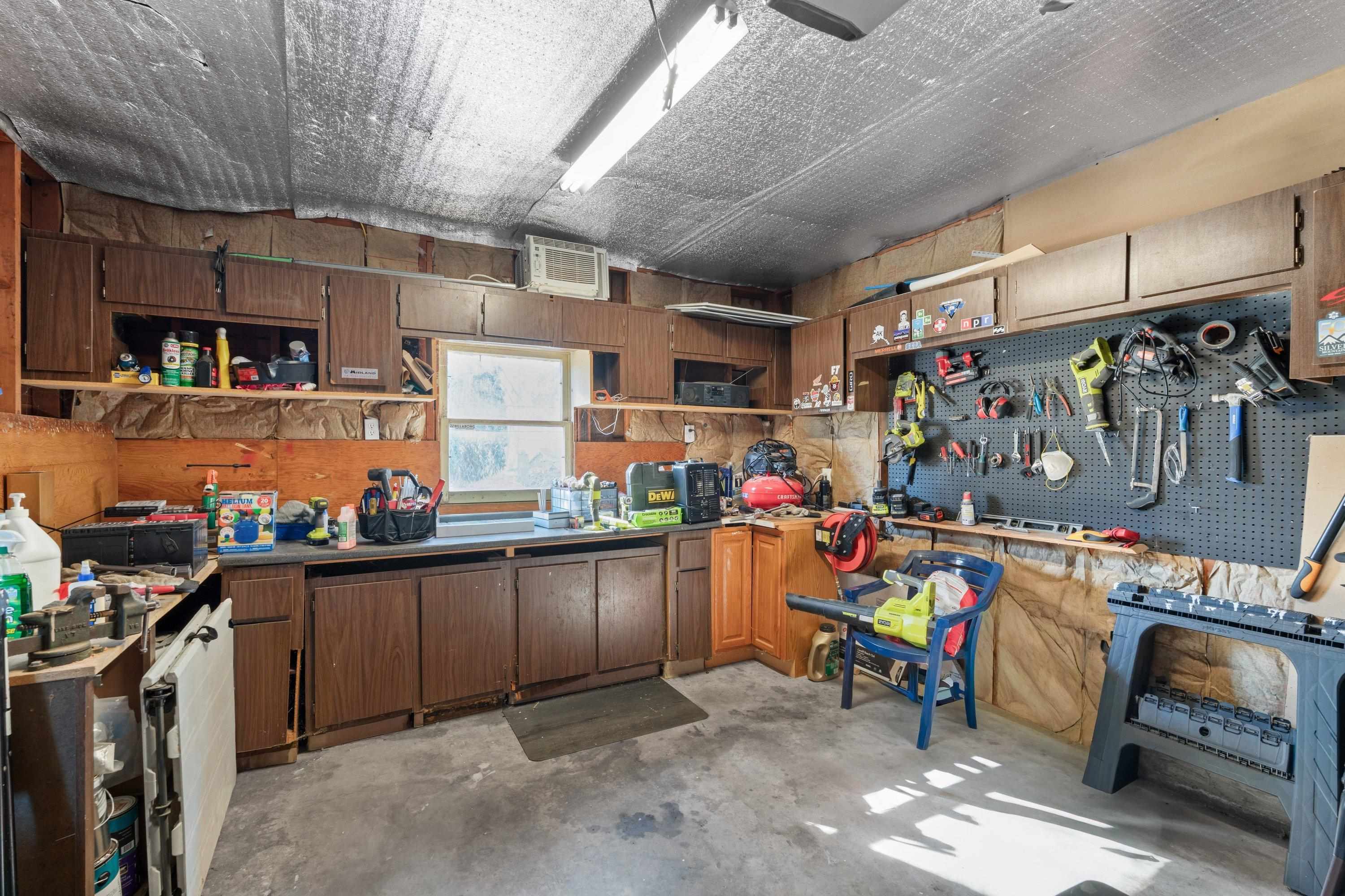 11224 E 18th Ave - Photo 37