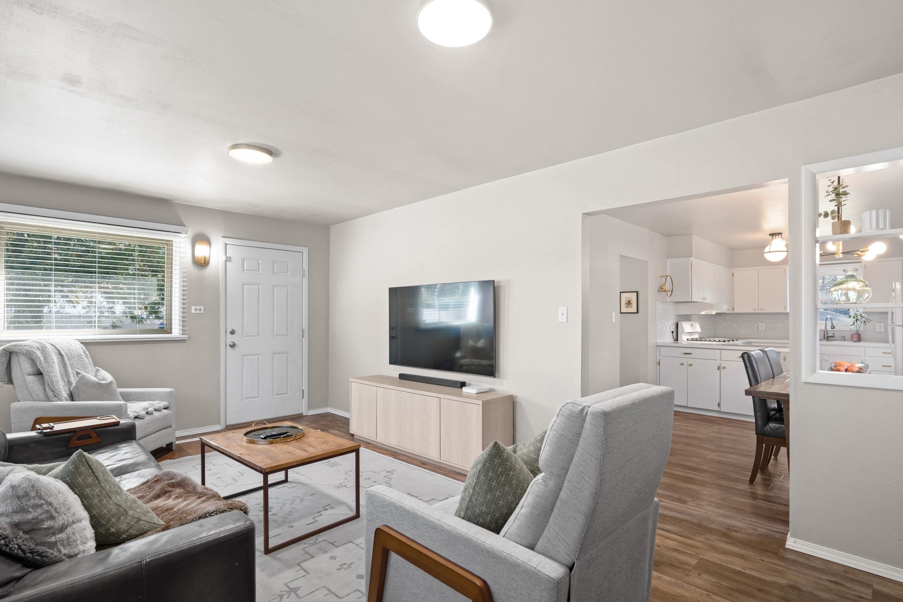 11224 E 18th Ave - Photo 9