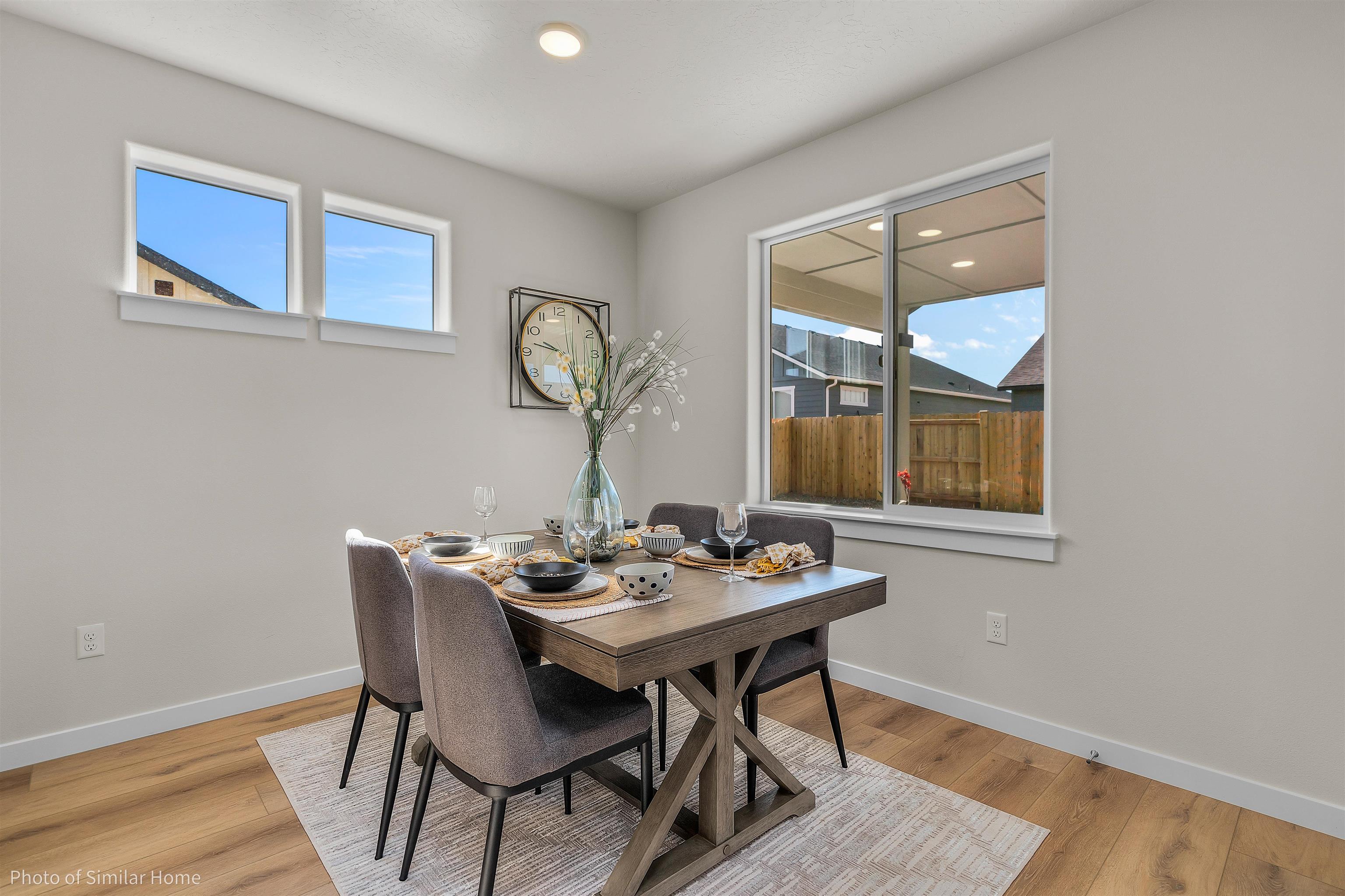 420 N Viewmont Ct - Photo 3