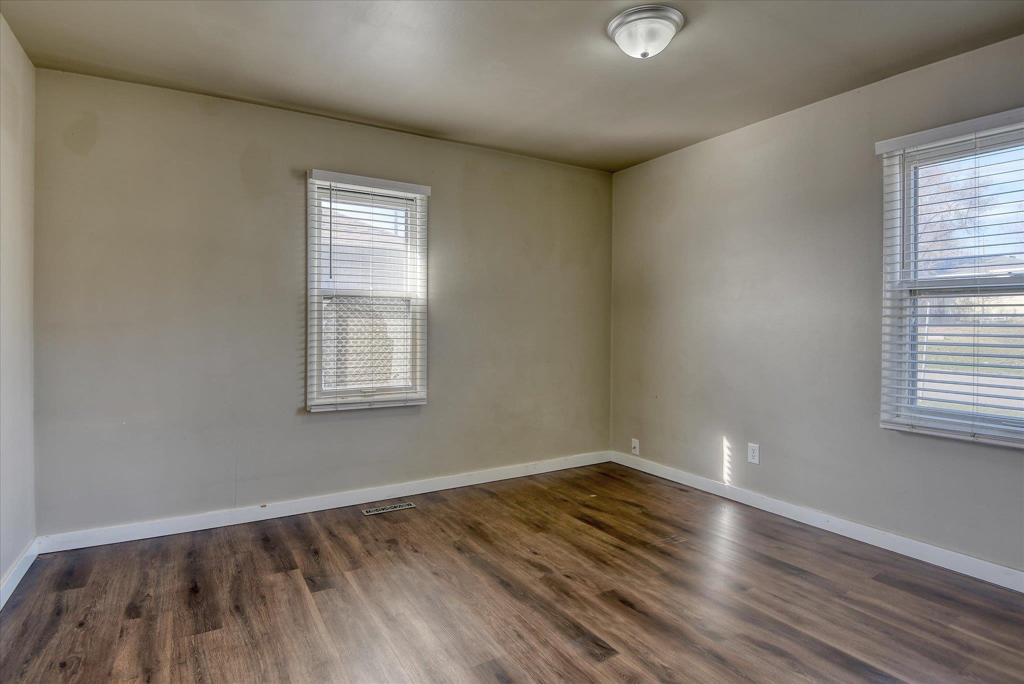 3812 E Frederick Ave - Photo 11
