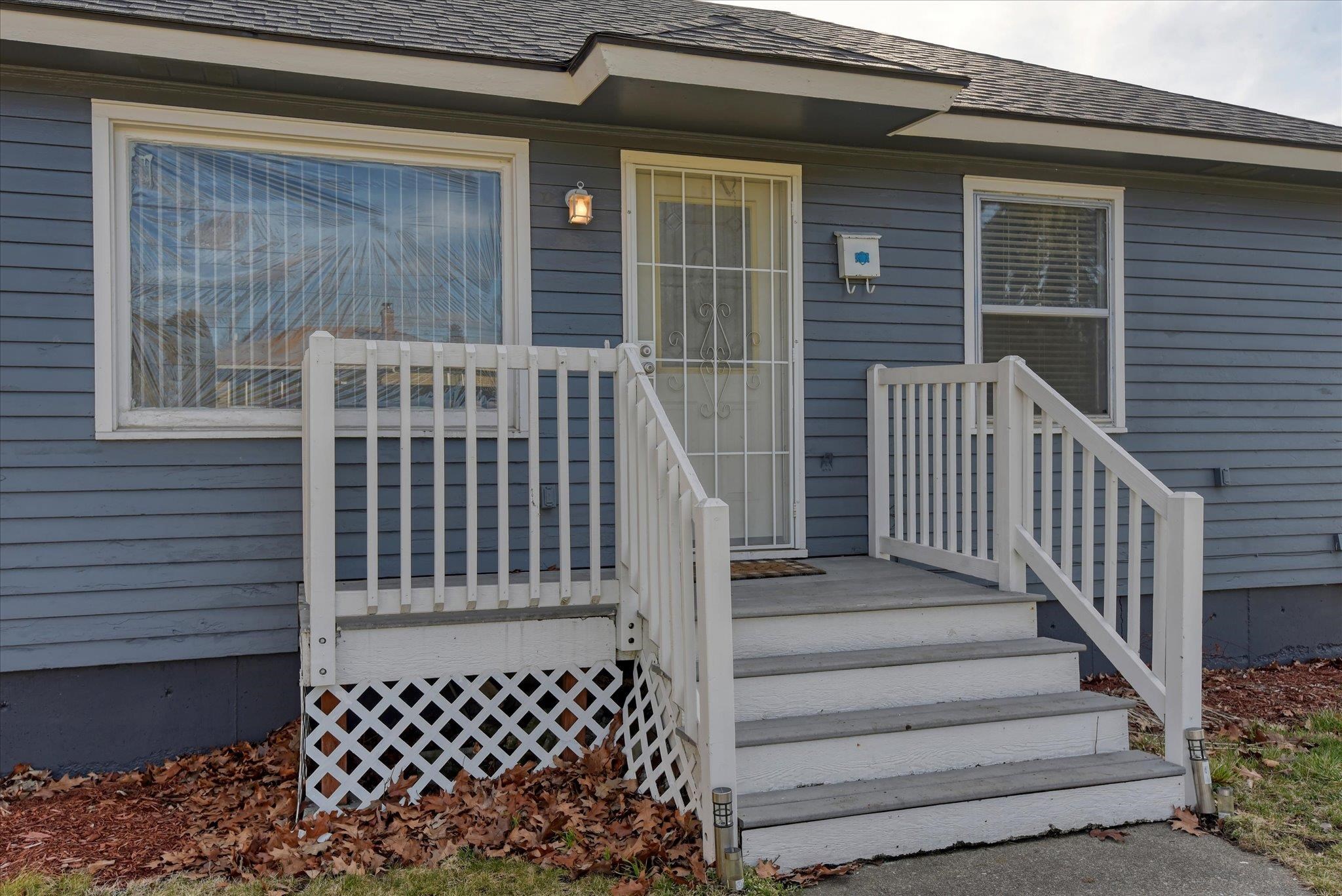 3812 E Frederick Ave - Photo 3