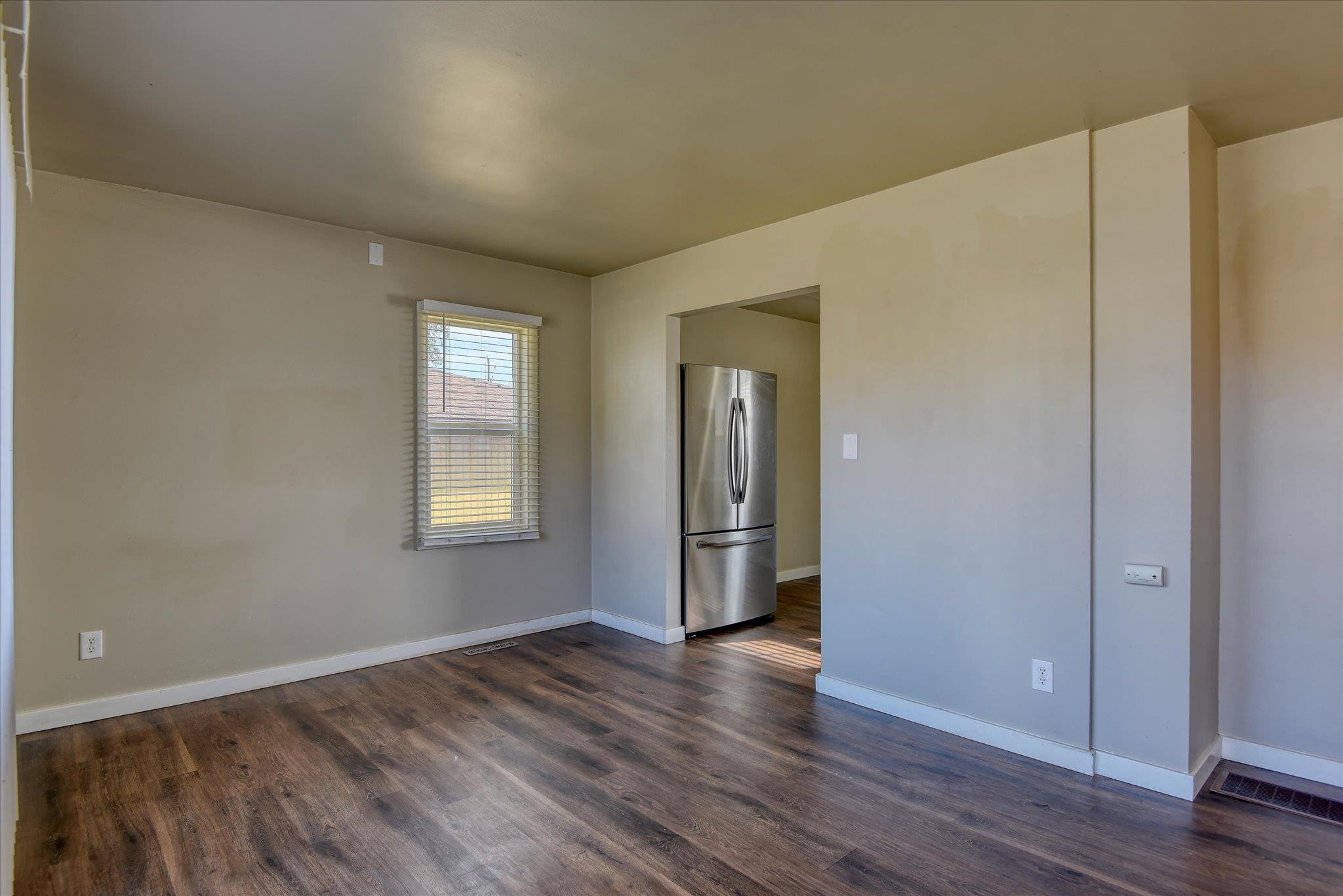 3812 E Frederick Ave - Photo 5