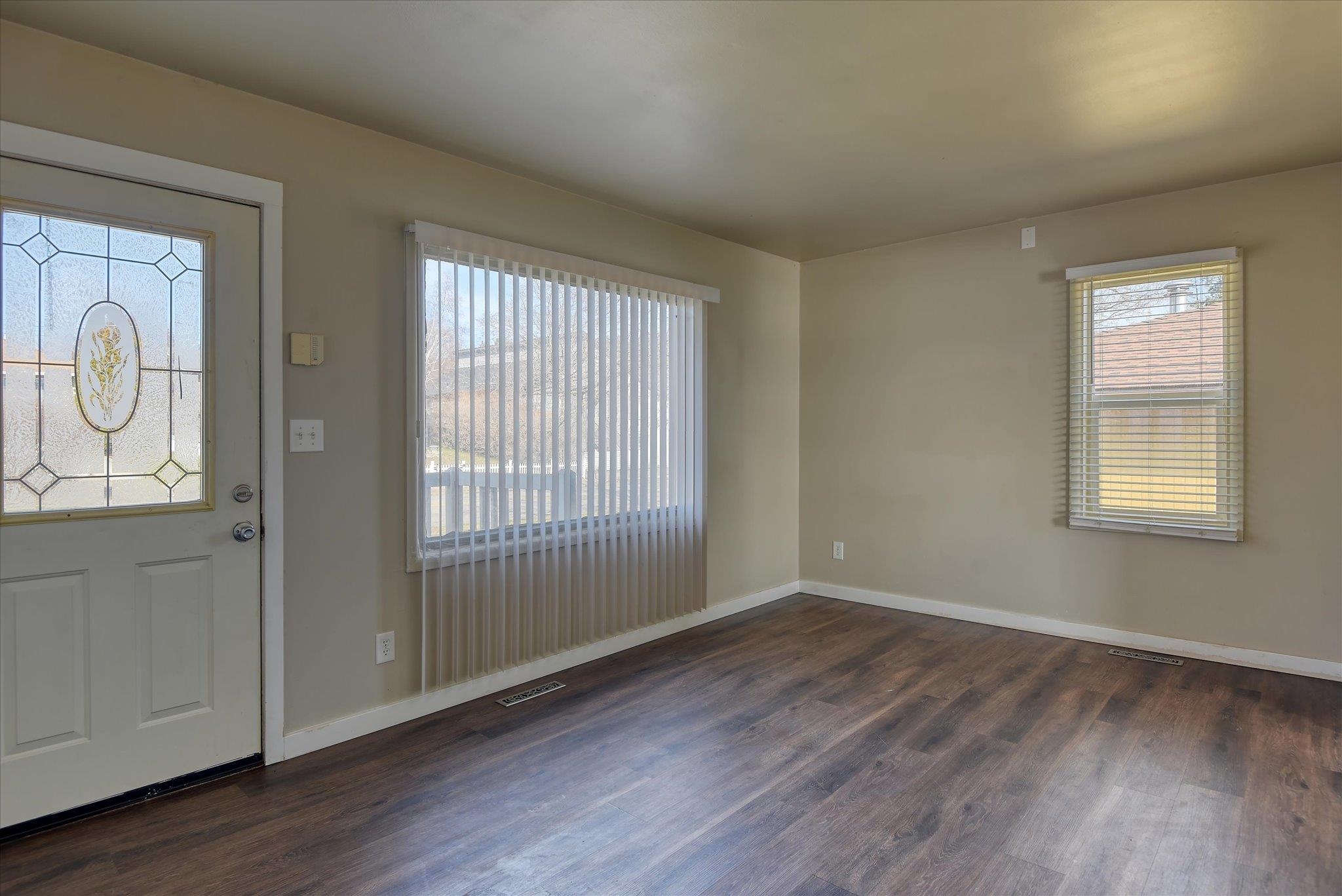 3812 E Frederick Ave - Photo 6