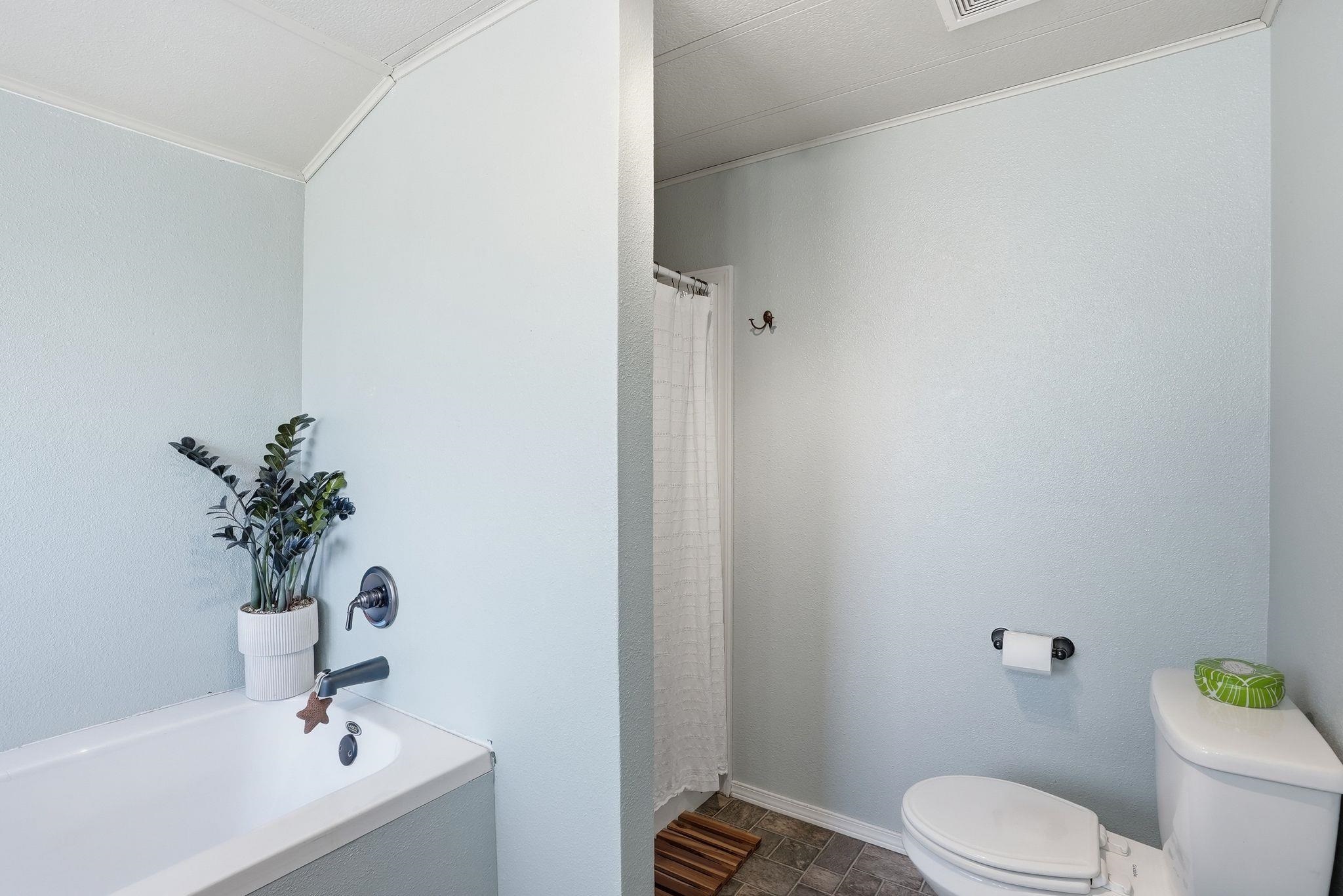14201 E Rockwell Ave - Photo 19