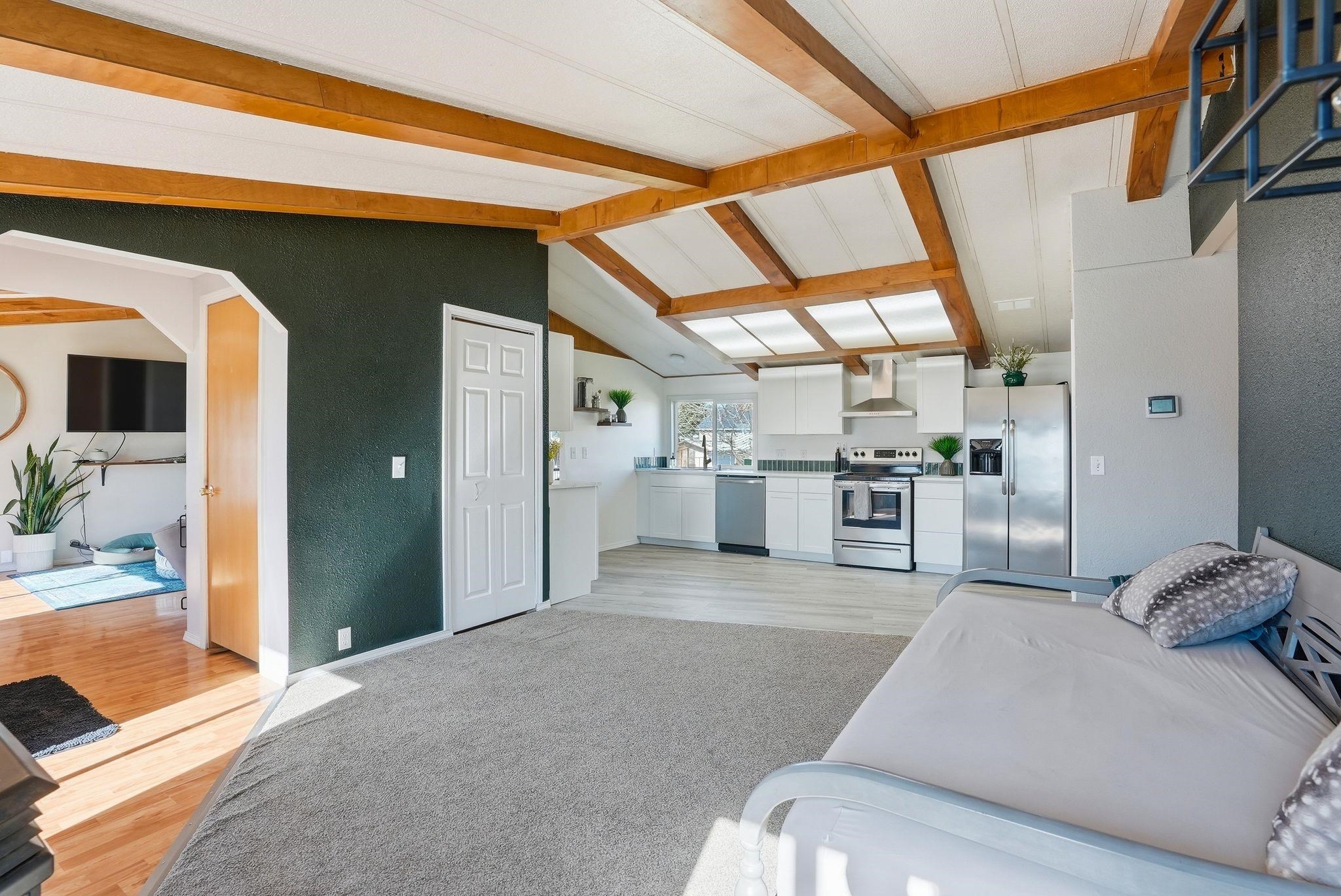 14201 E Rockwell Ave - Photo 10