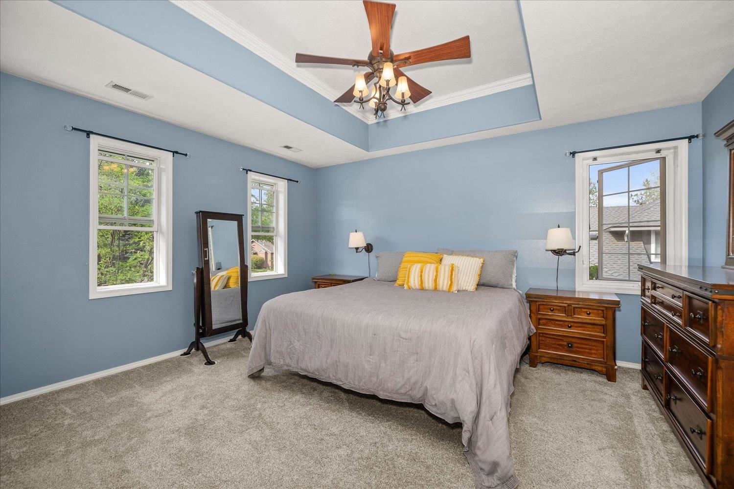 805 E Blackhawk Dr - Photo 17