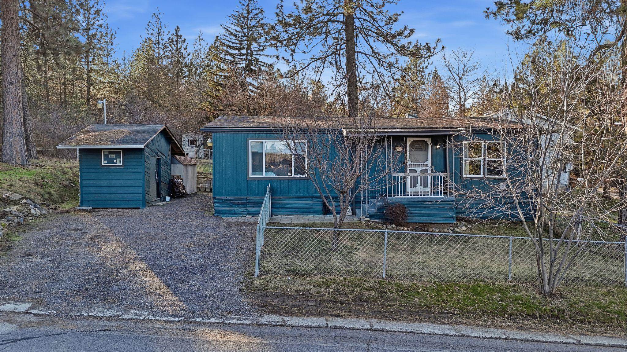 1504 S Milton St - Photo 1