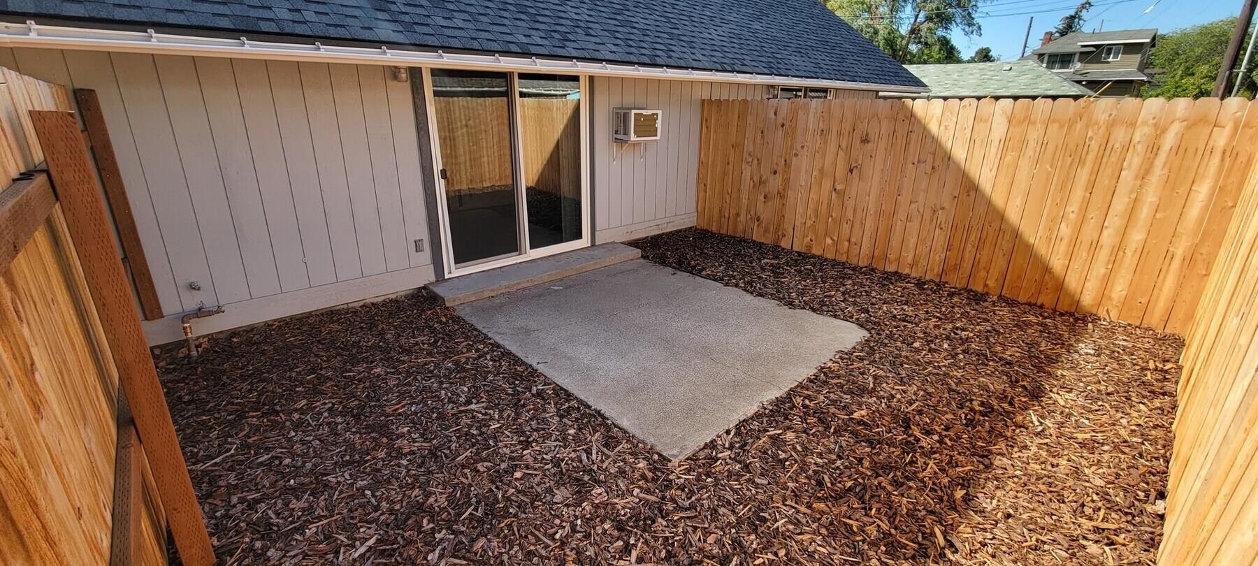 1824 W Maxwell Ave - Photo 8