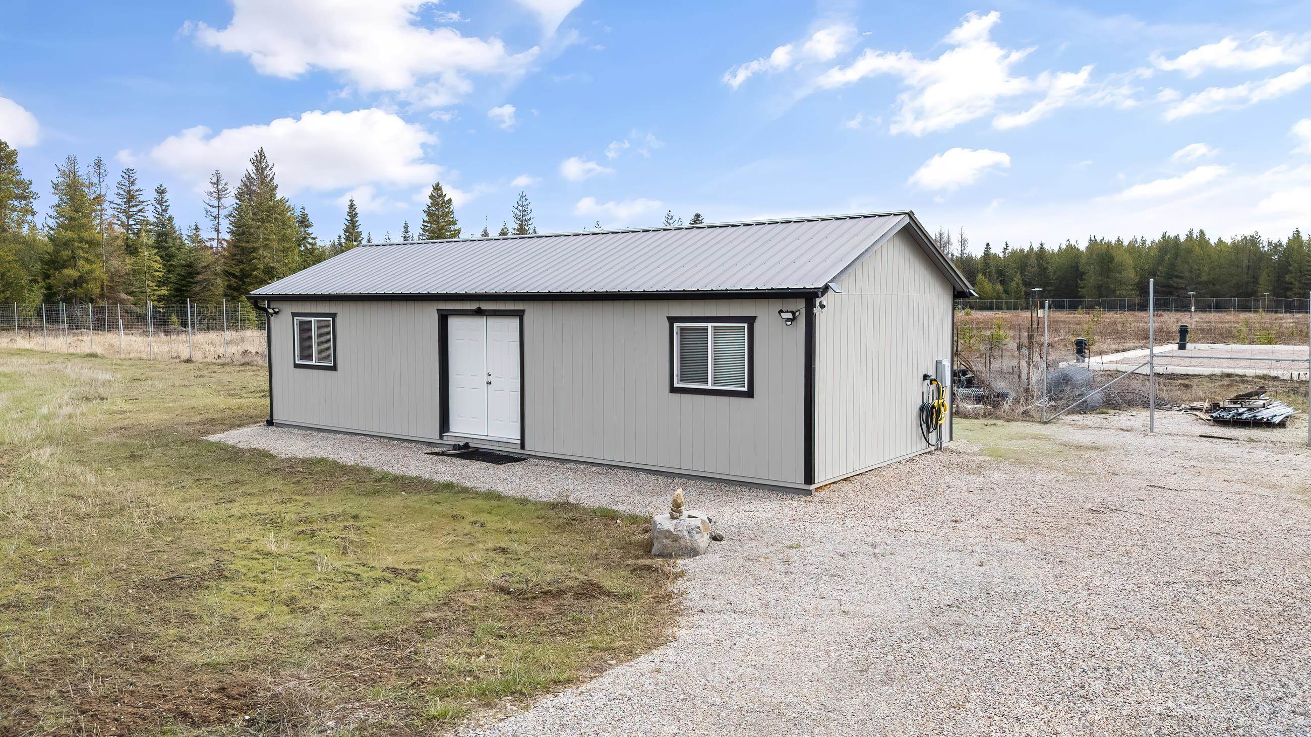 4725 Williams Valley Rd - Photo 3