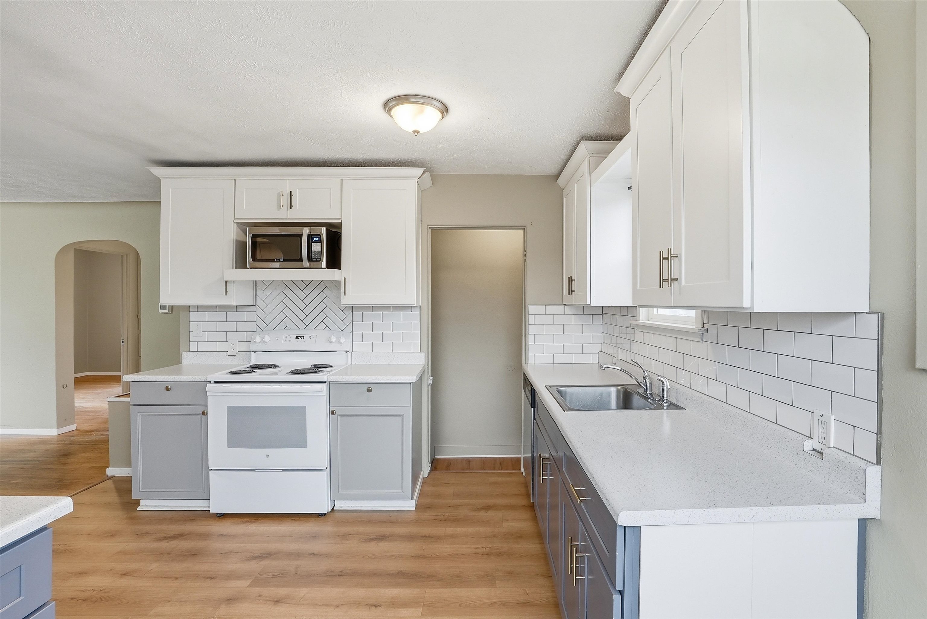 6113 E 8th Ave - Photo 11