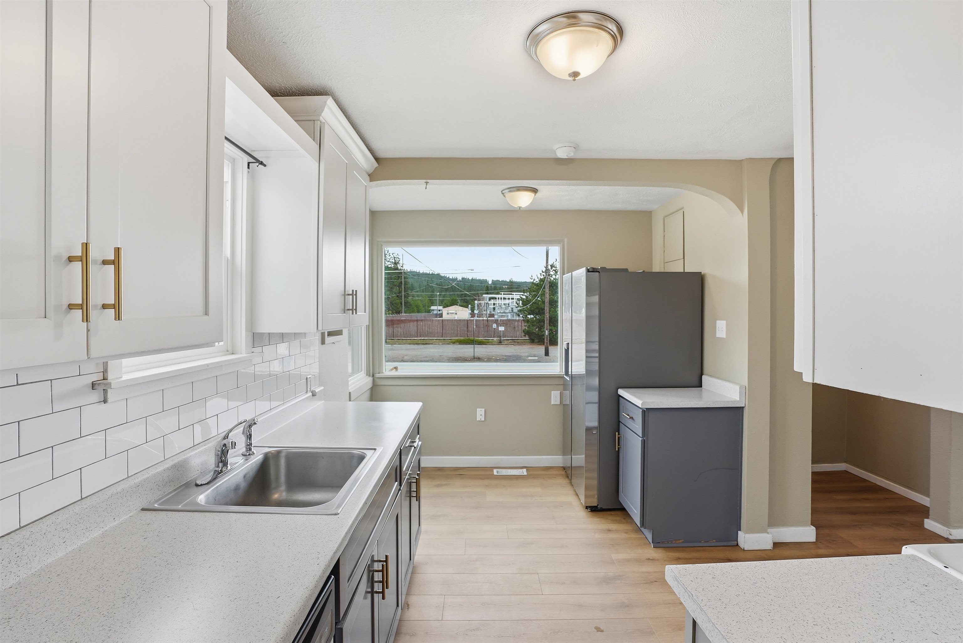 6113 E 8th Ave - Photo 12