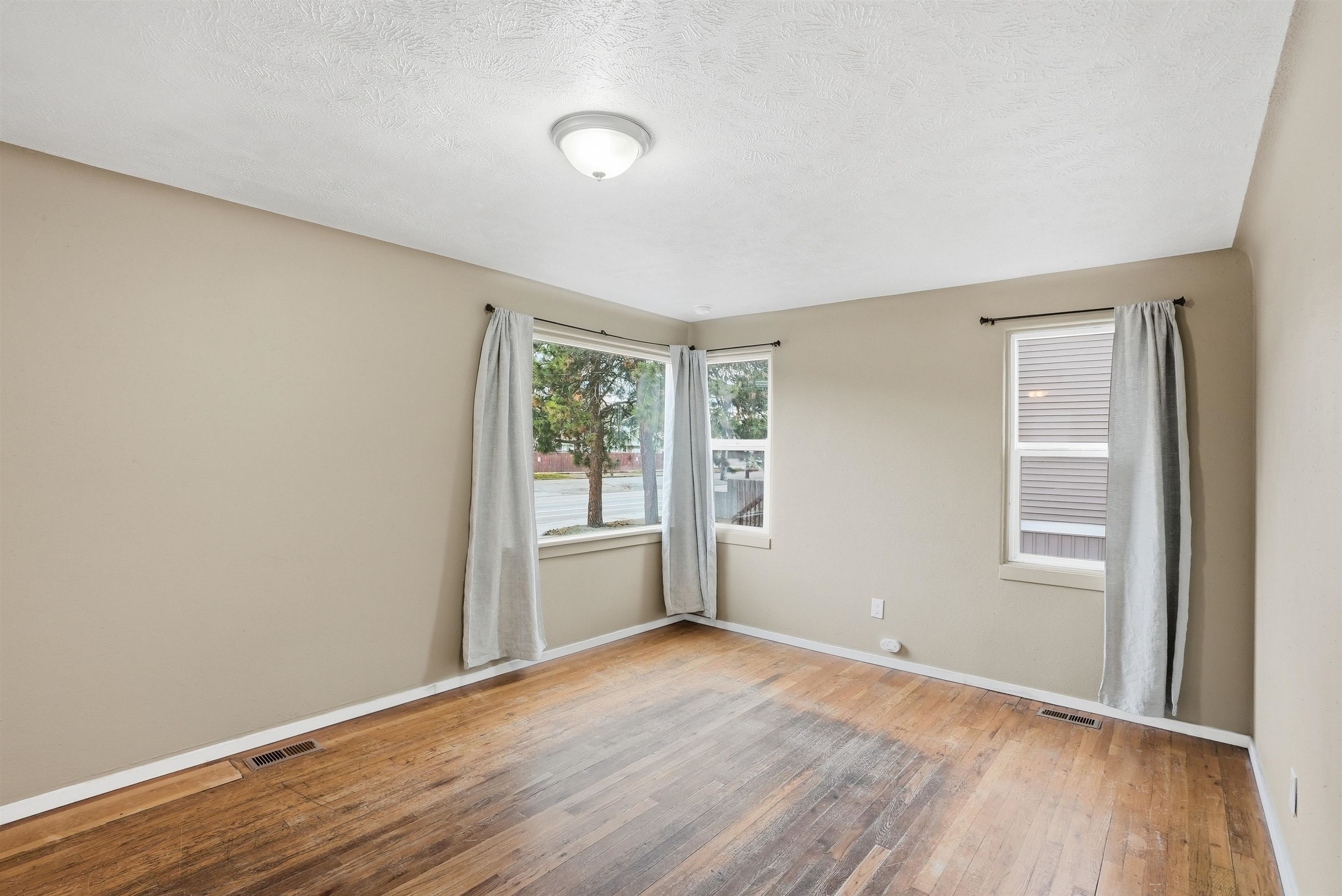 6113 E 8th Ave - Photo 6