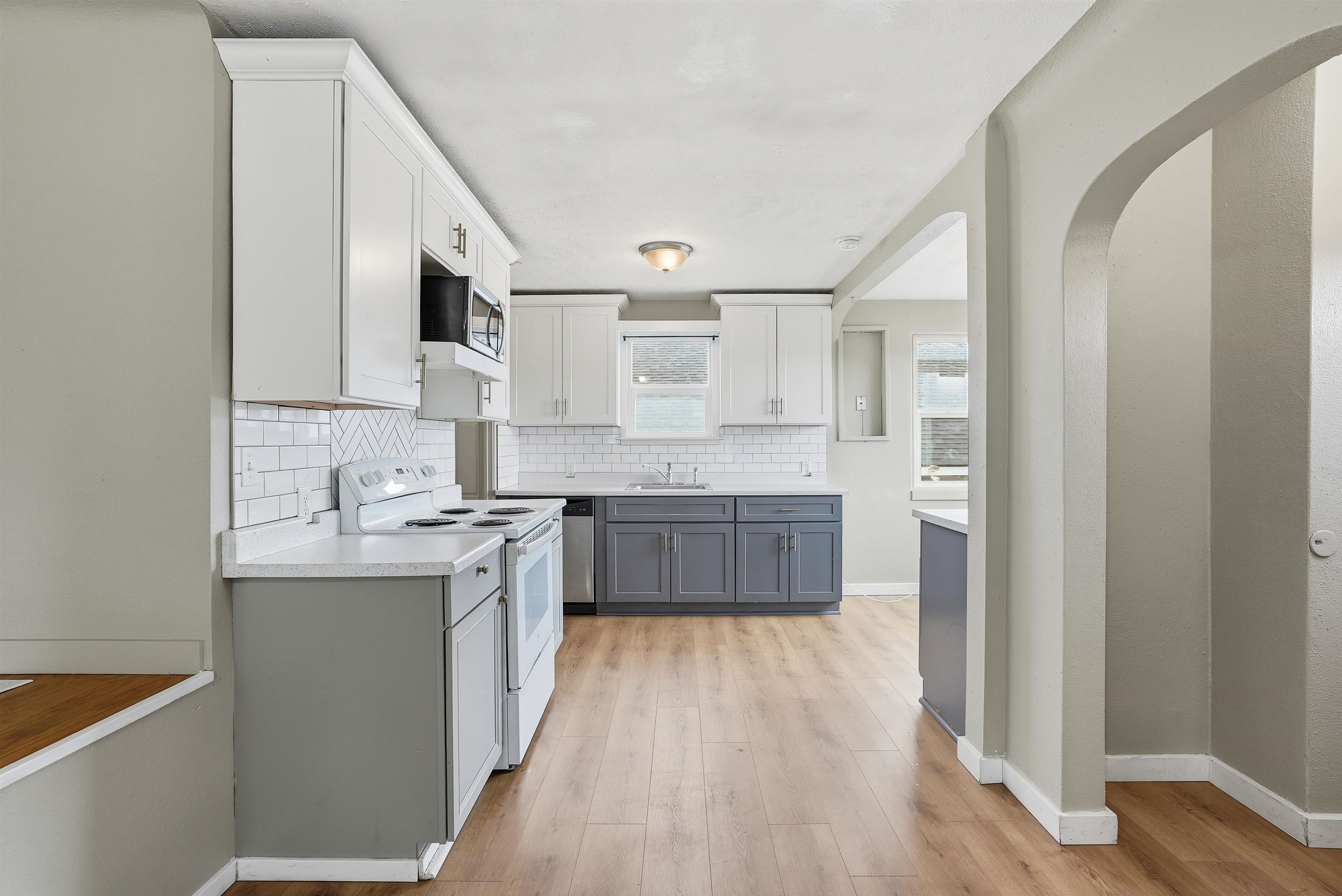 6113 E 8th Ave - Photo 10