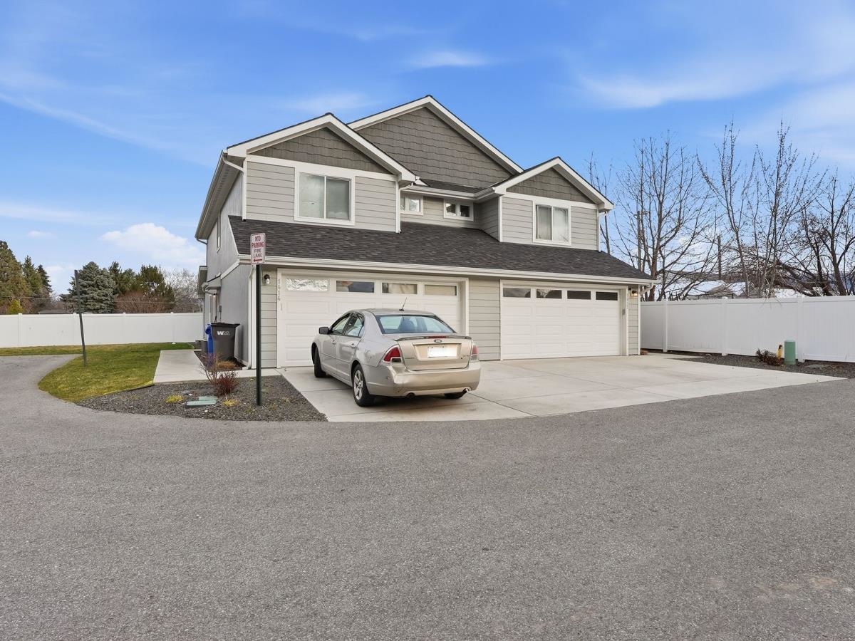 1412 N Michigan Ln - Photo 3