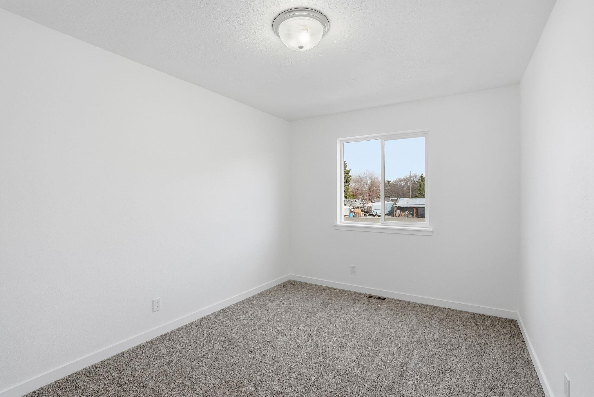 1412 N Michigan Ln - Photo 22