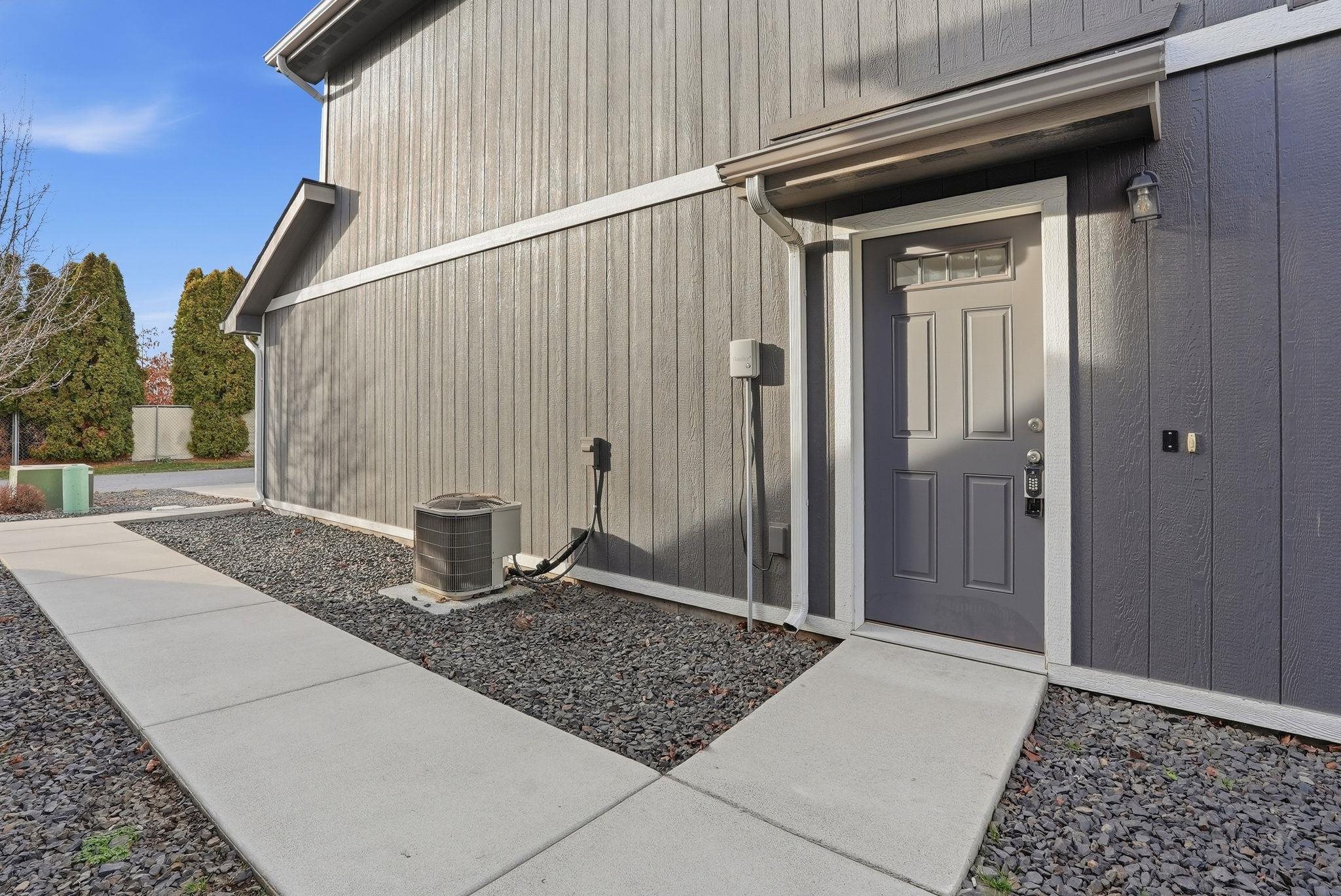 1412 N Michigan Ln - Photo 24