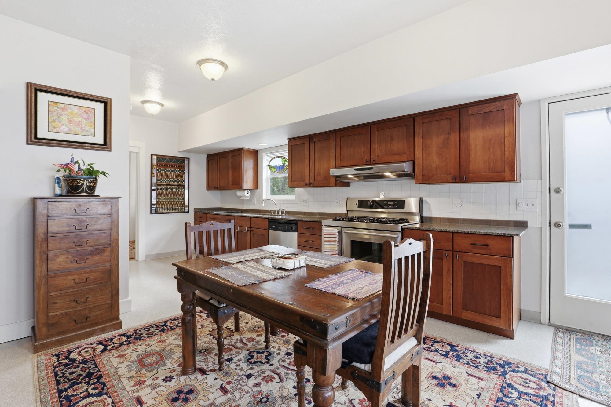 109 W Sumner Ave - Photo 12