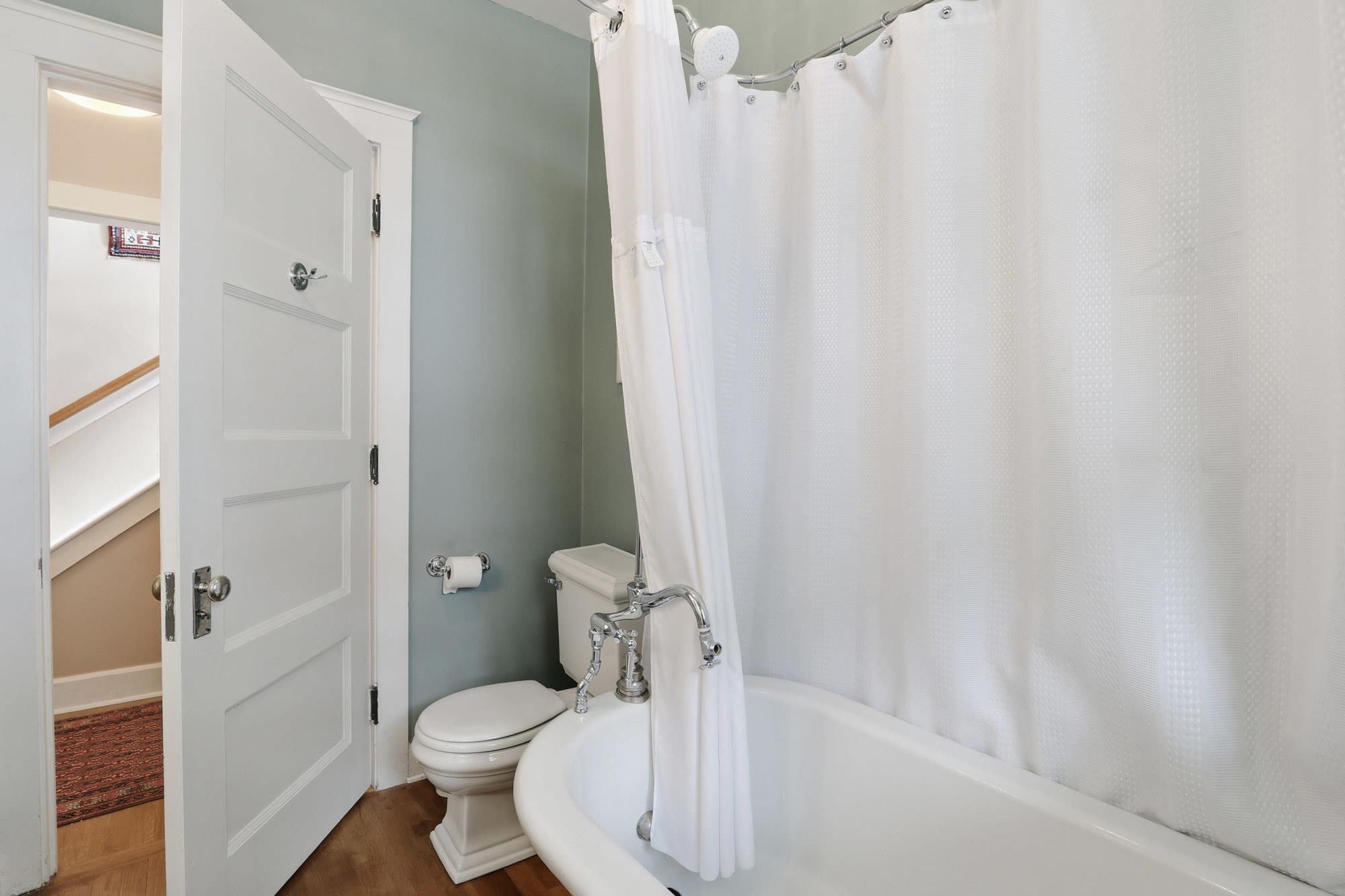 109 W Sumner Ave - Photo 17