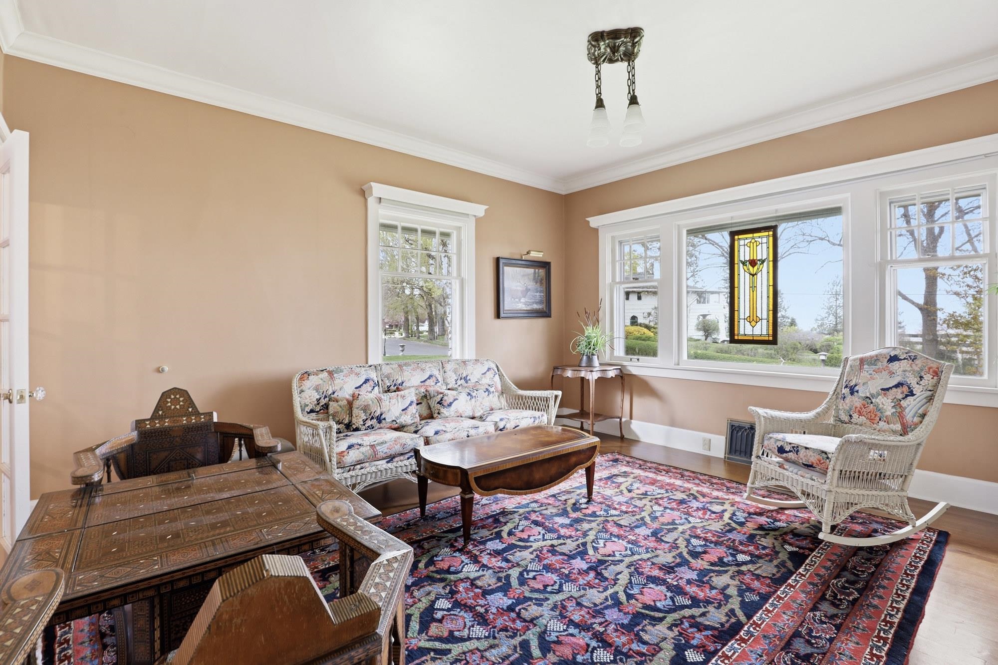 109 W Sumner Ave - Photo 3