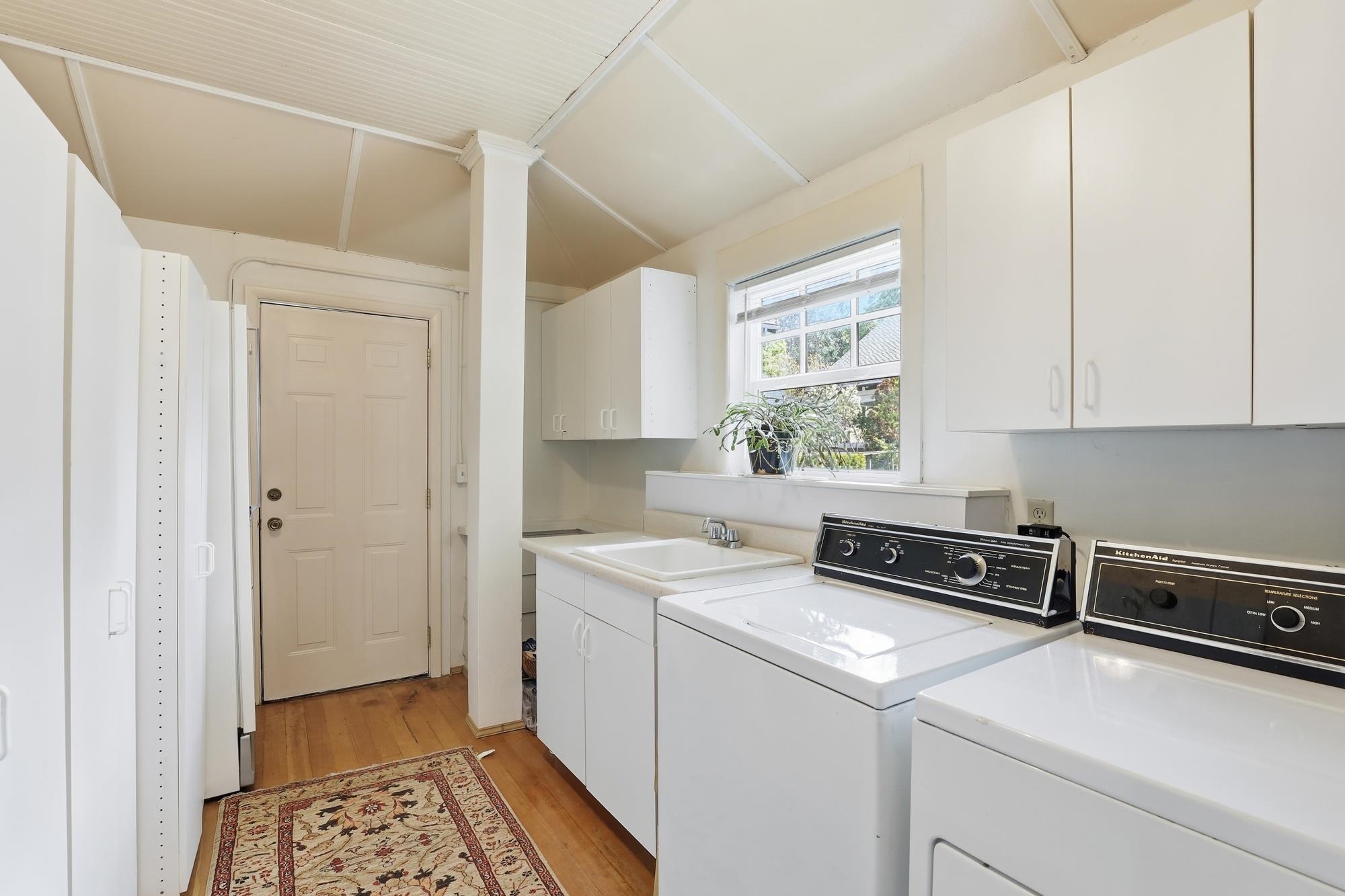 109 W Sumner Ave - Photo 28