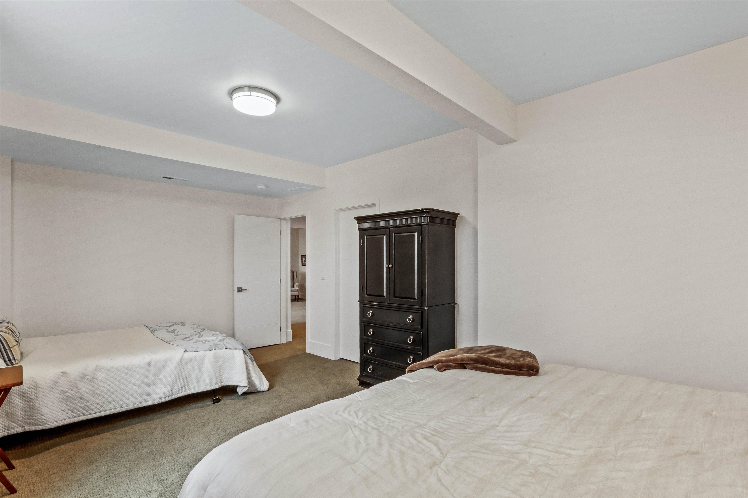 803 W Willapa Ave - Photo 25