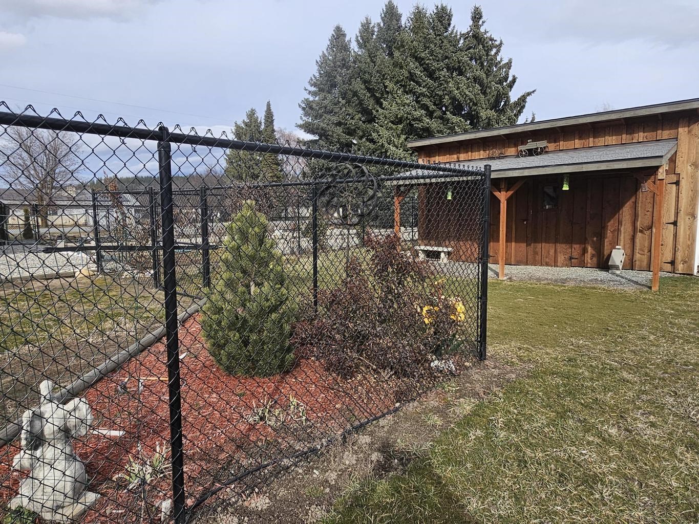 647 Elm Tree Dr - Photo 31