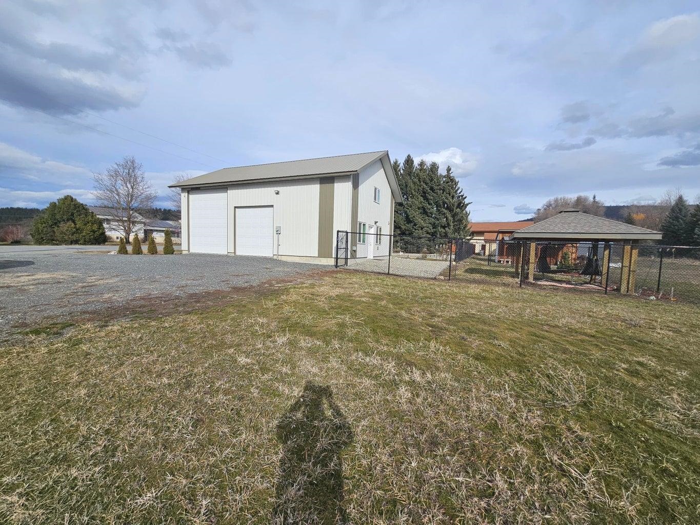 647 Elm Tree Dr - Photo 49